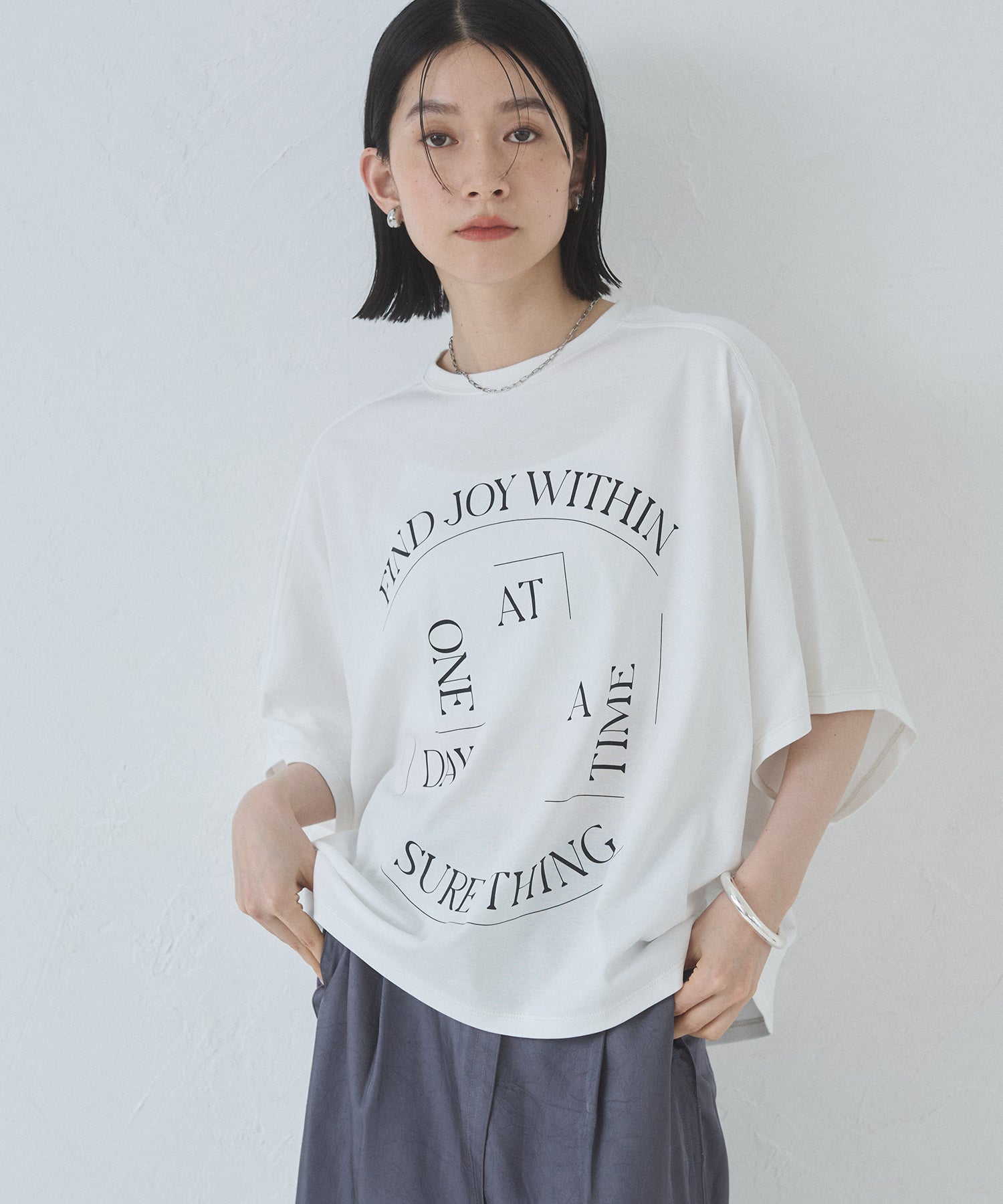 ドルマン ロゴTシャツ