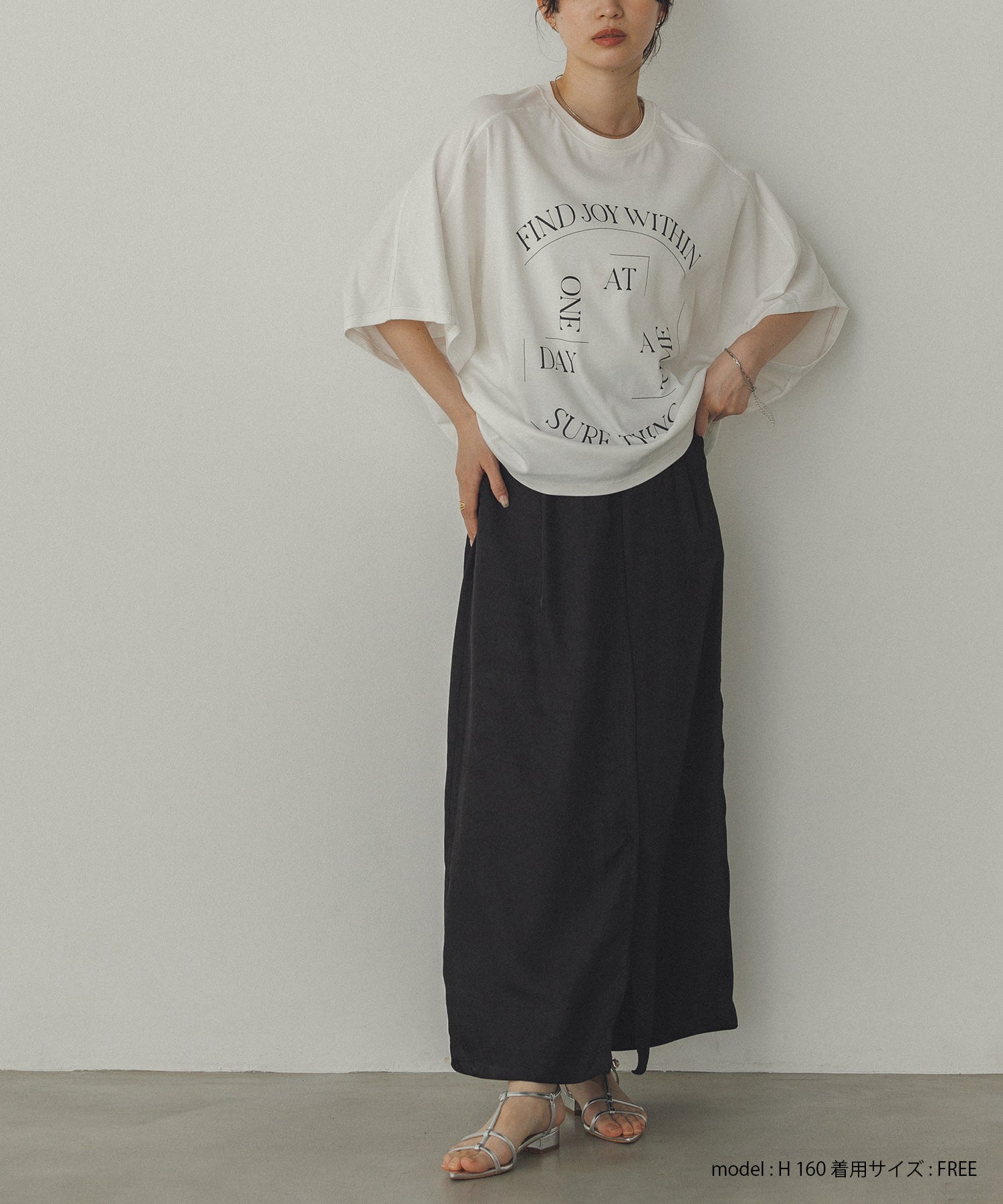 ドルマン ロゴTシャツ