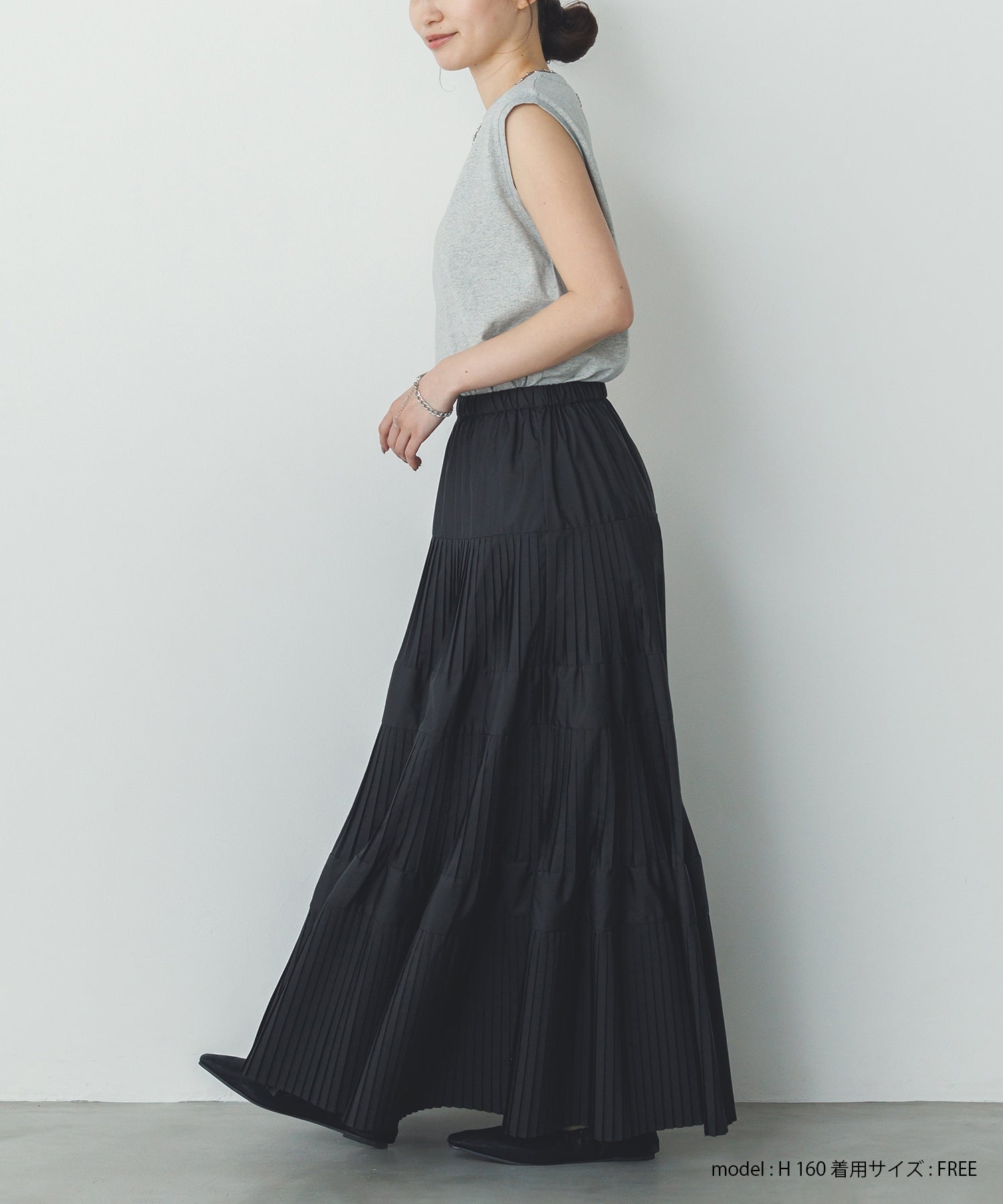 【新色追加】ベーシックノースリーブトップス