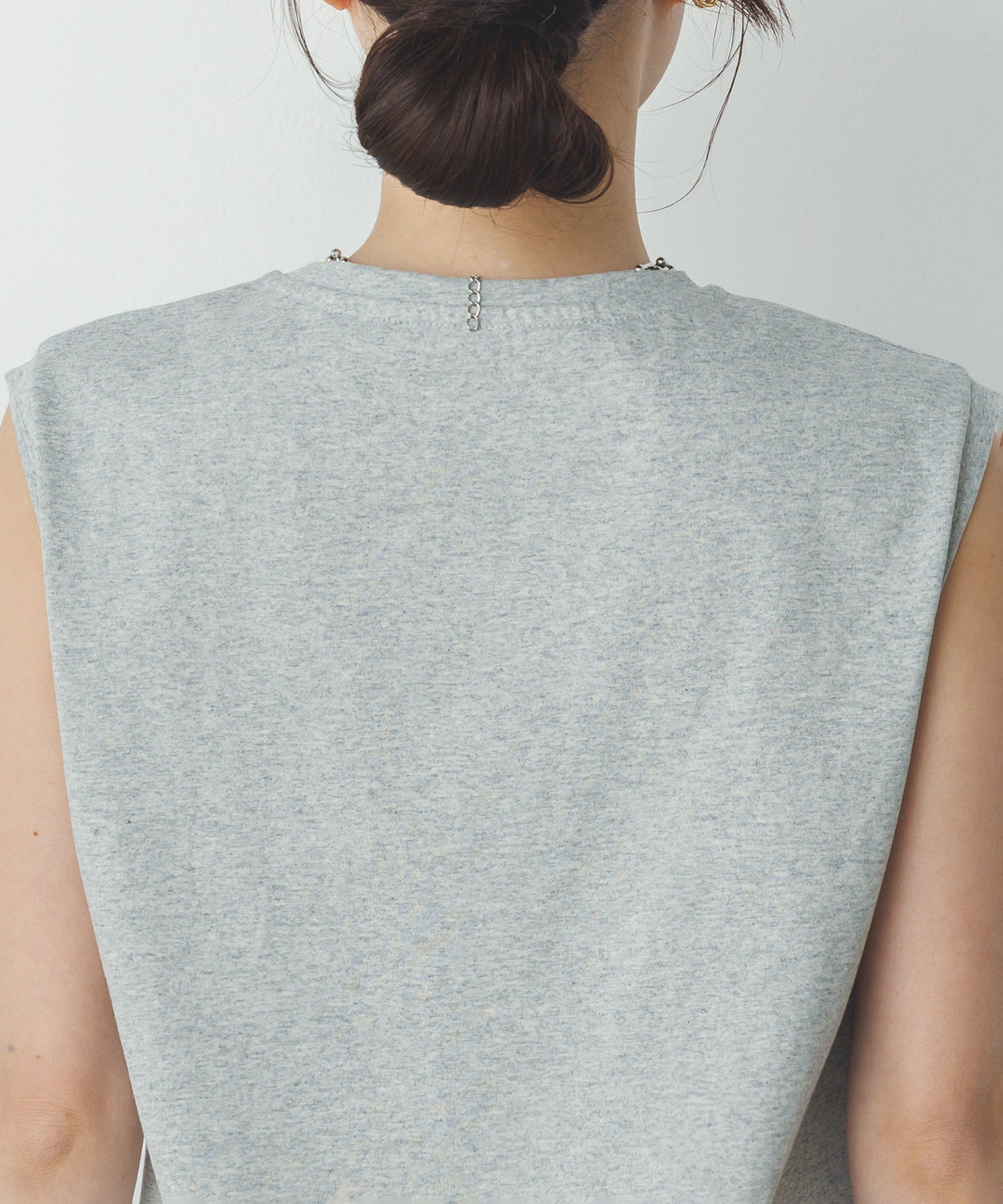 【新色追加】ベーシックノースリーブトップス