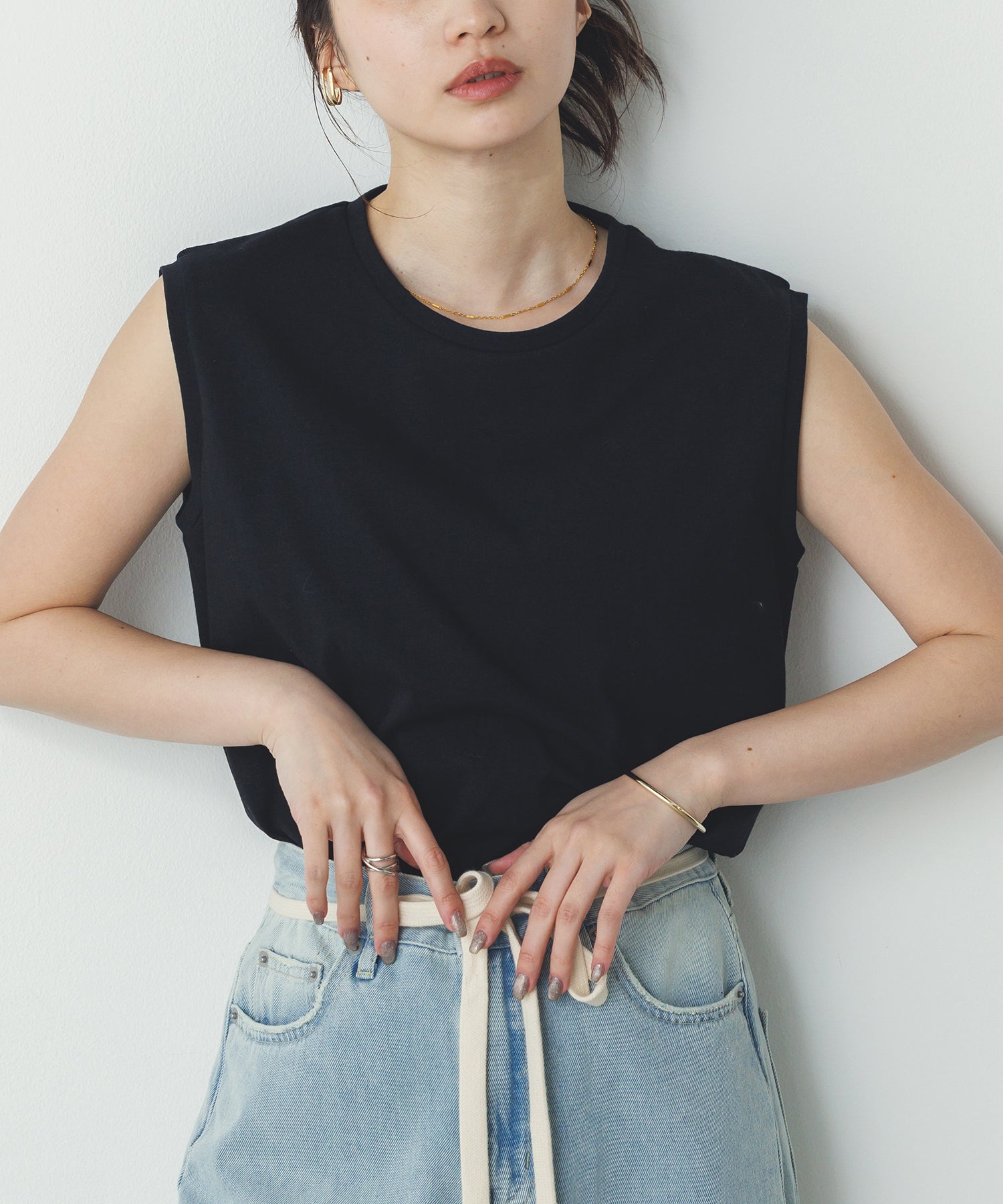 【新色追加】ベーシックノースリーブトップス