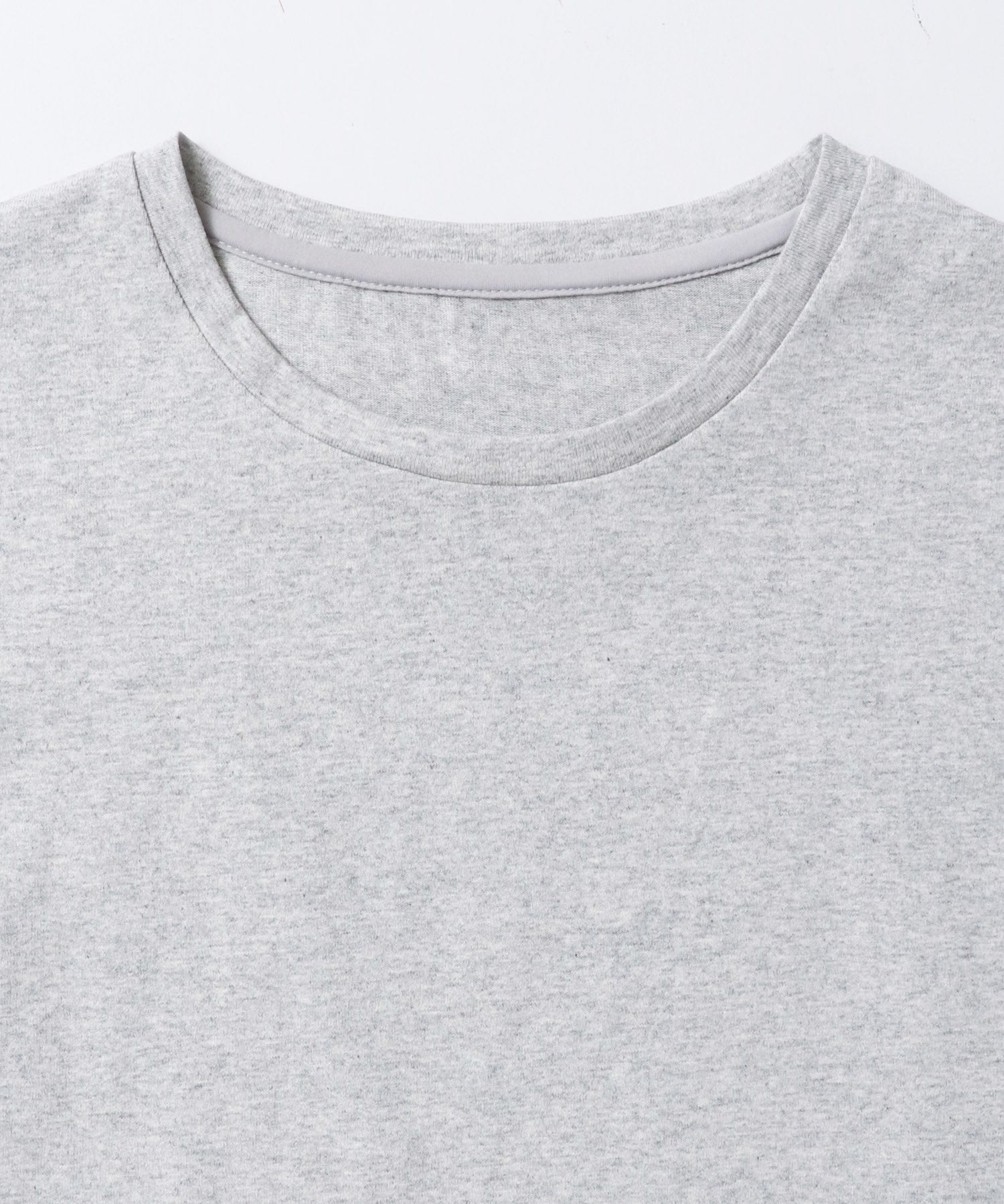 【新色追加】ベーシックノースリーブトップス