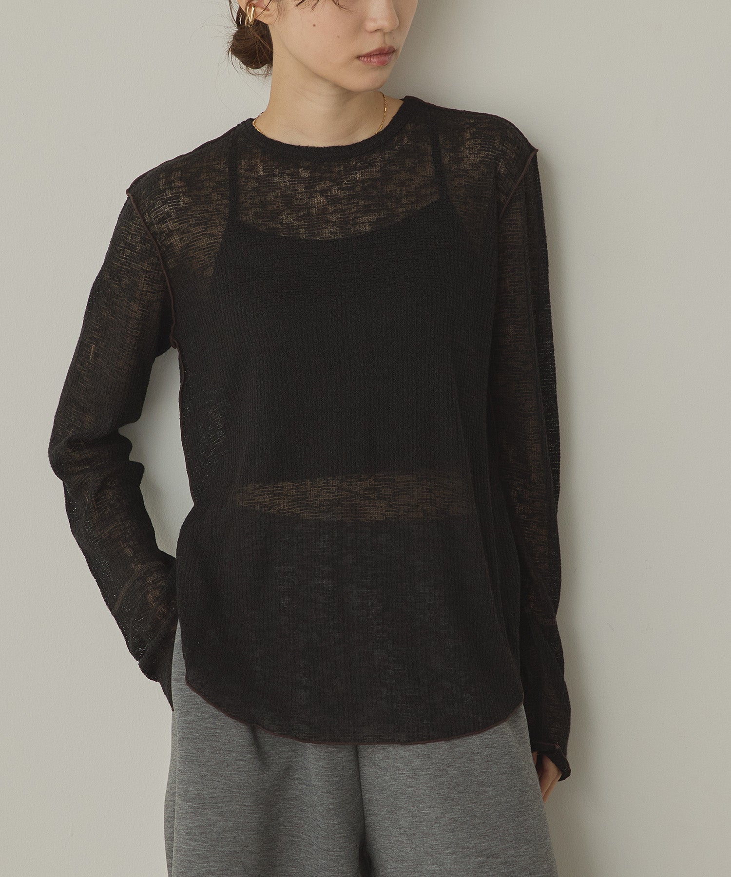 BICOLOR MELLOW SHEER TOPS