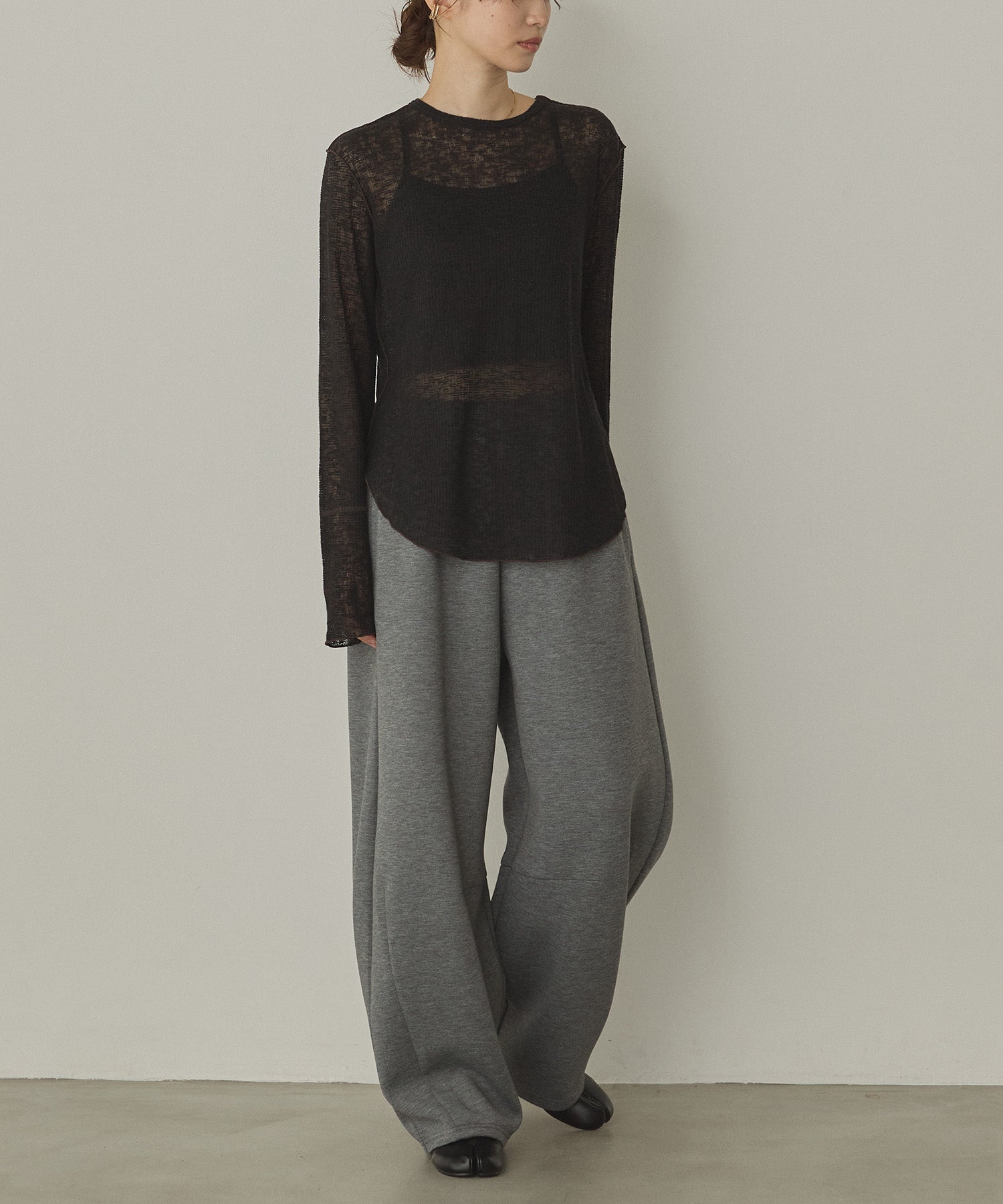 BICOLOR MELLOW SHEER TOPS