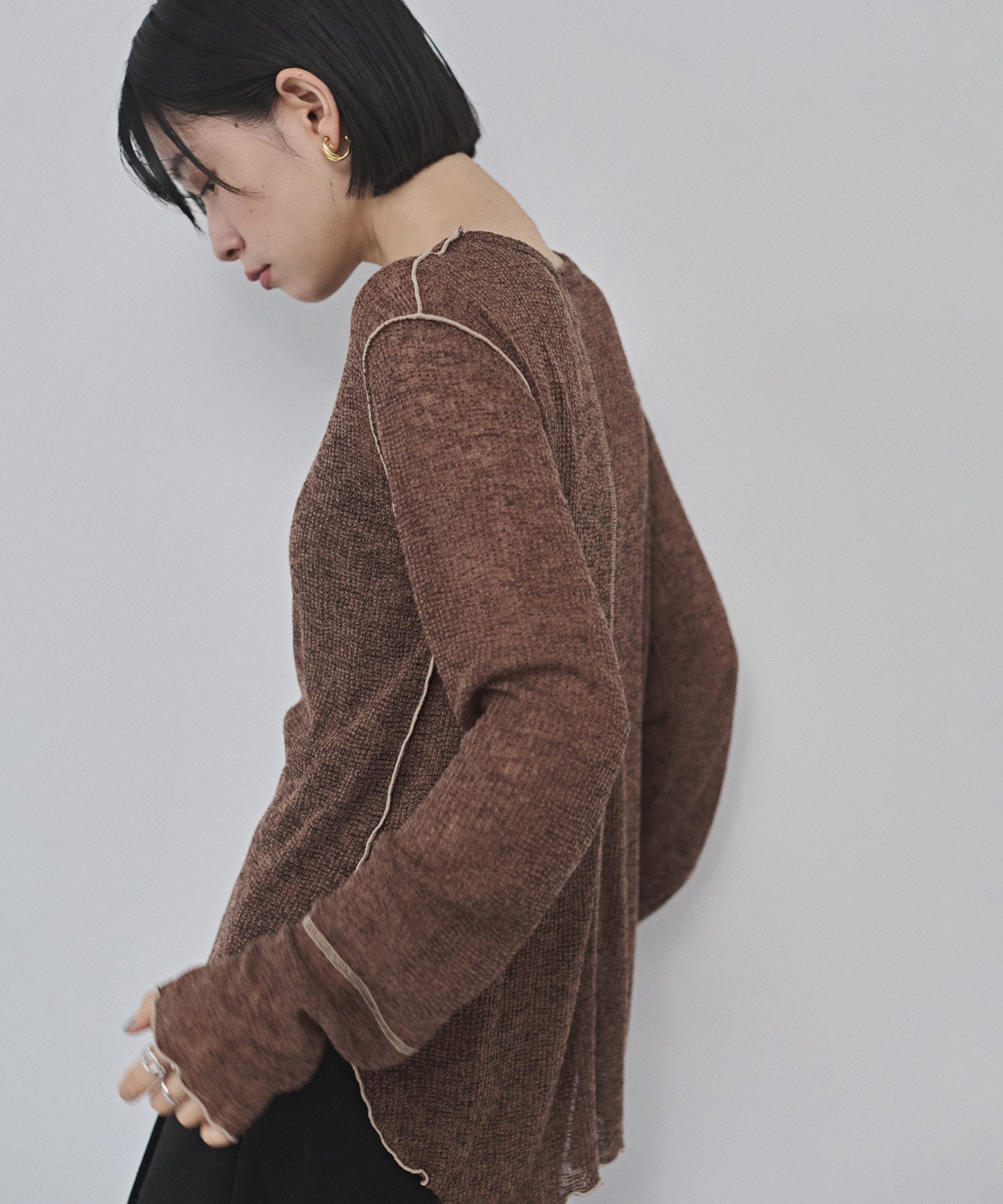 BICOLOR MELLOW SHEER TOPS