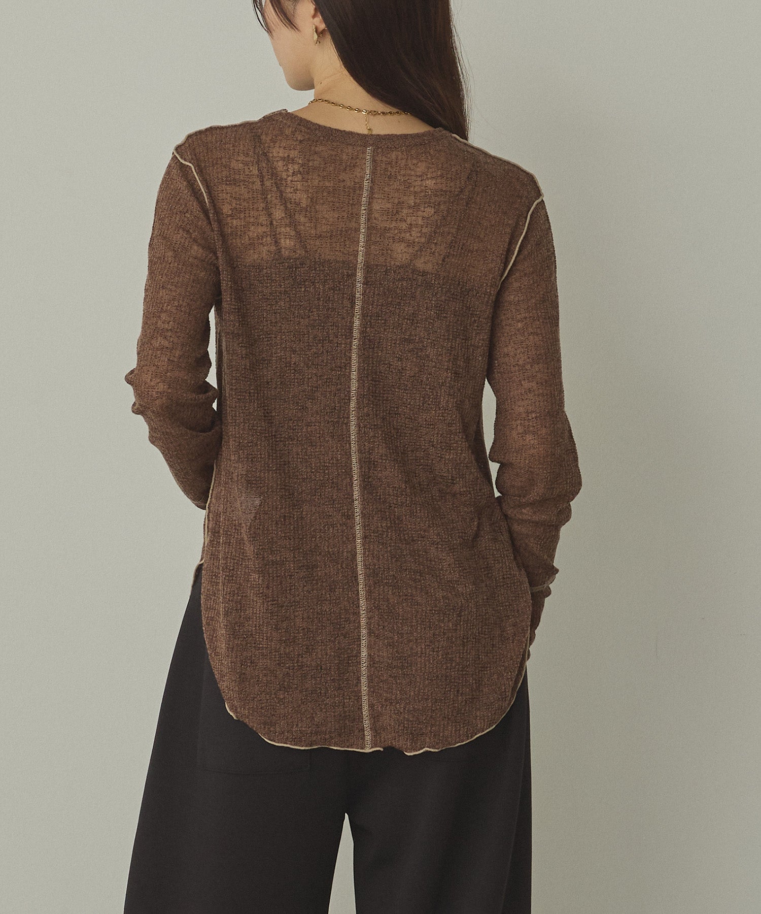 BICOLOR MELLOW SHEER TOPS