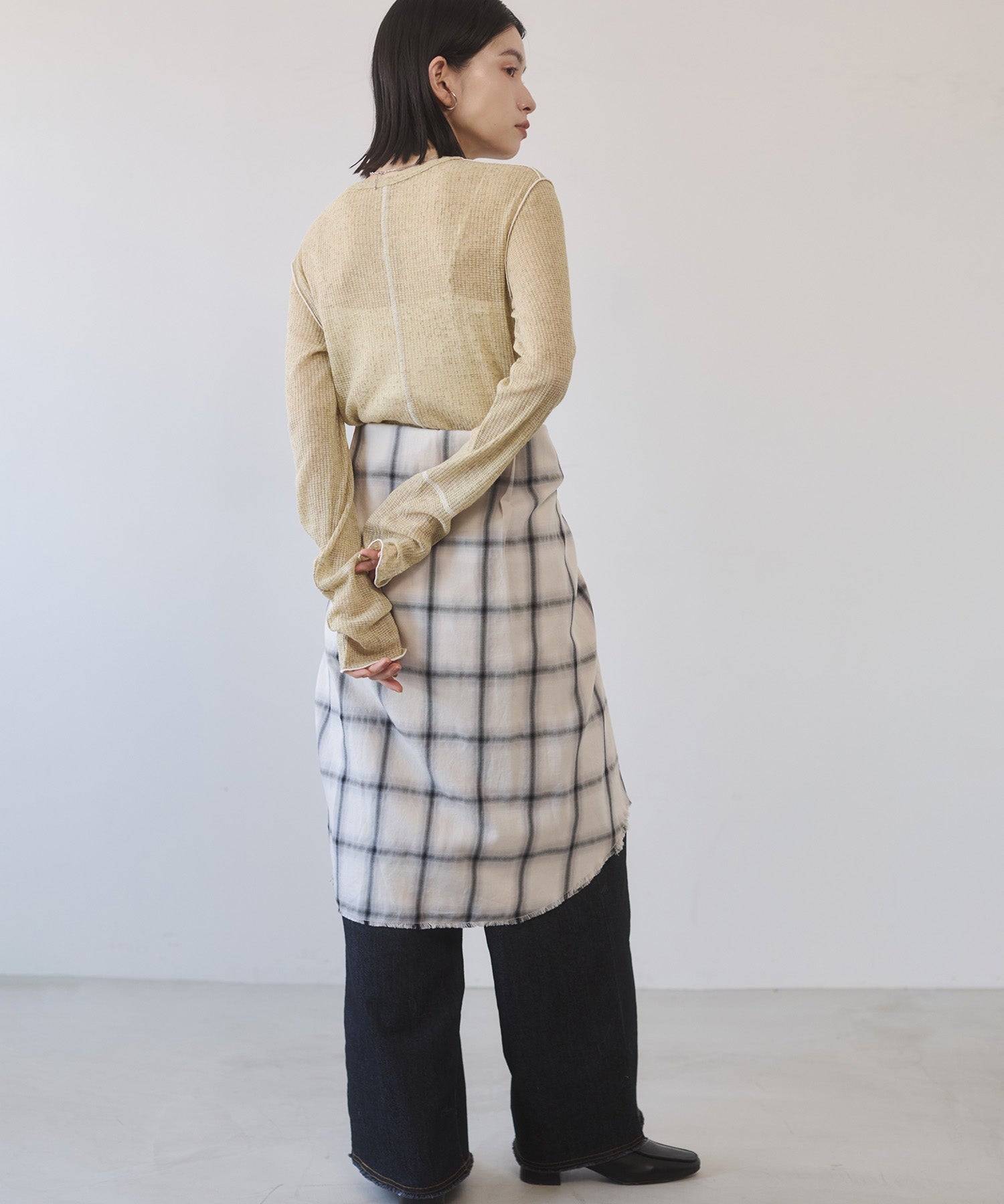 BICOLOR MELLOW SHEER TOPS