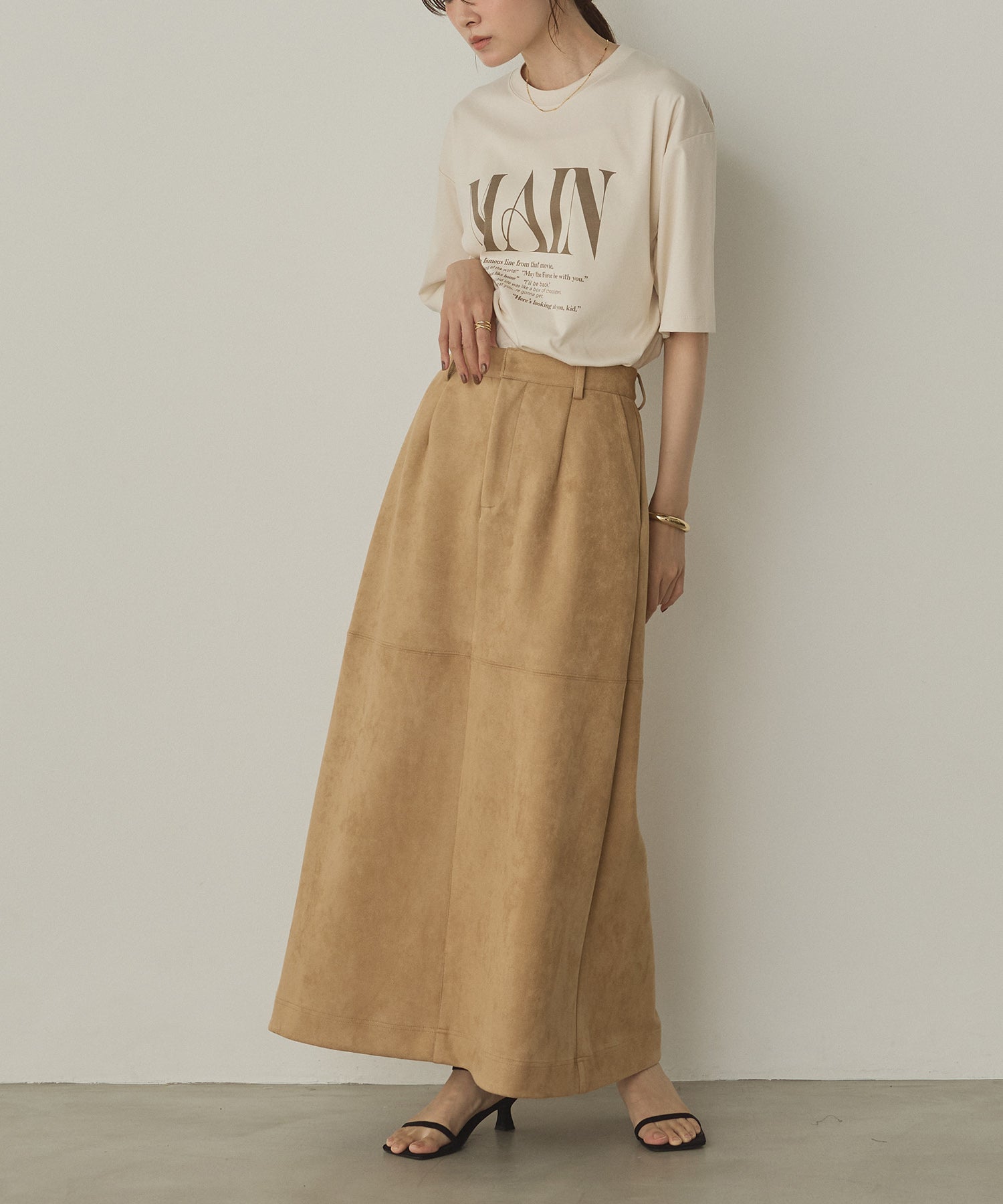 ロゴプリント 半袖T