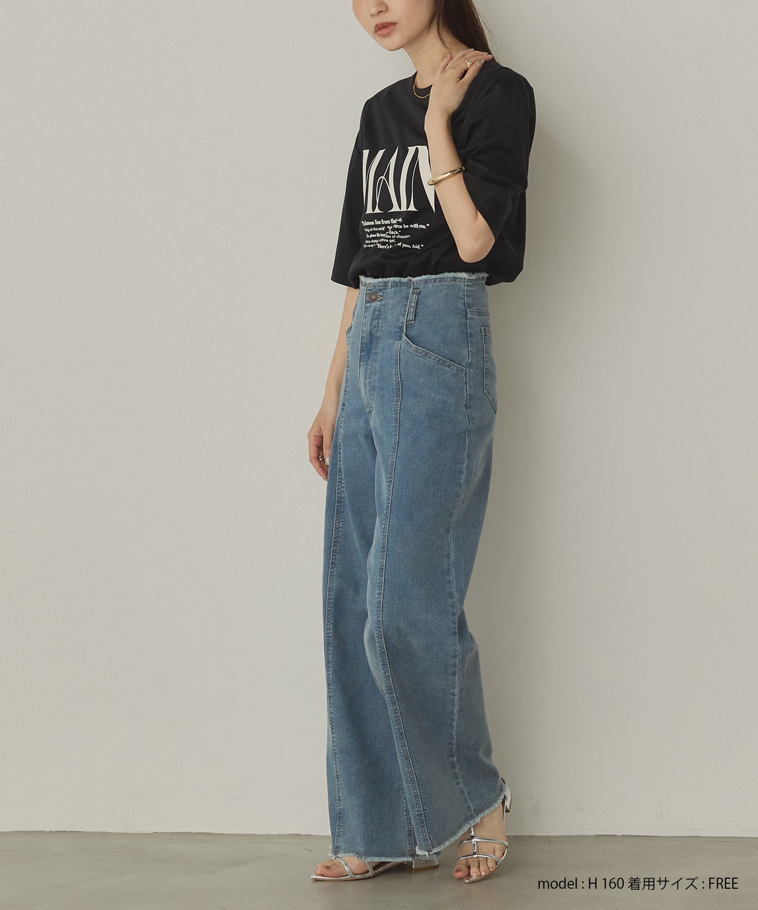 ロゴプリント 半袖T