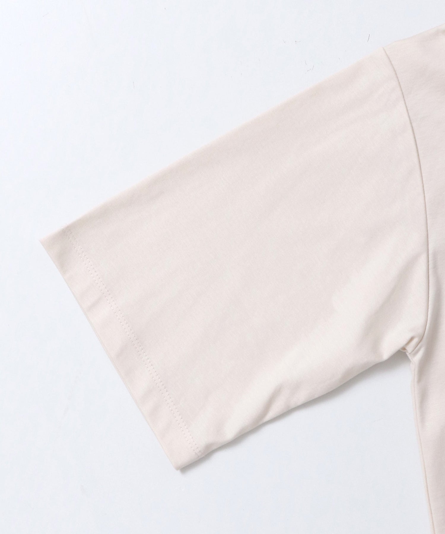 ロゴプリント 半袖T