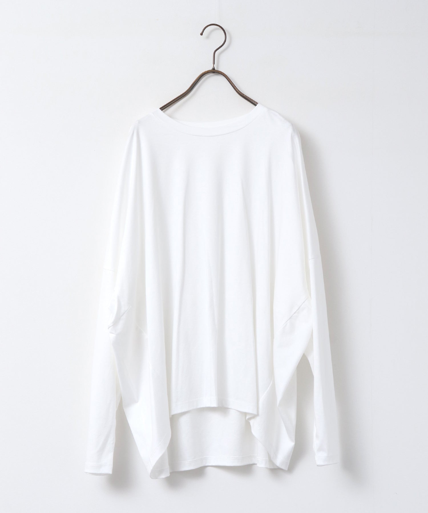 コクーンシルエット ロンT