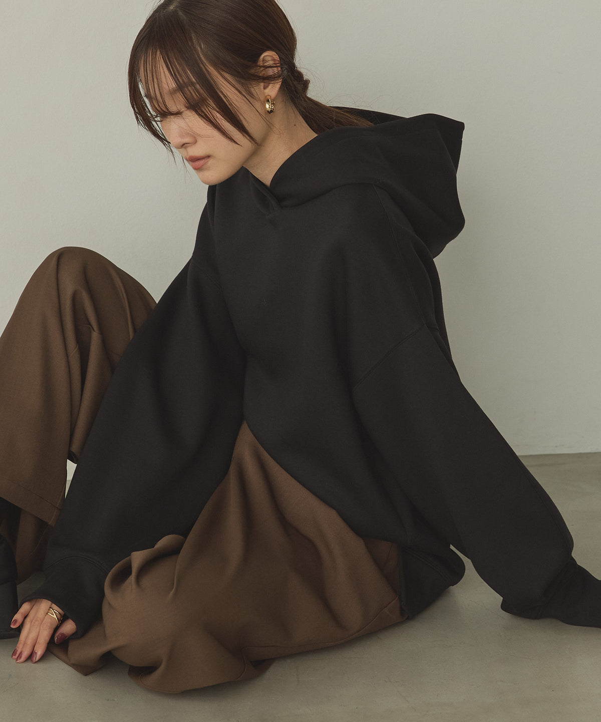 CARDBOARD COCOON SLEEVE HOODIE