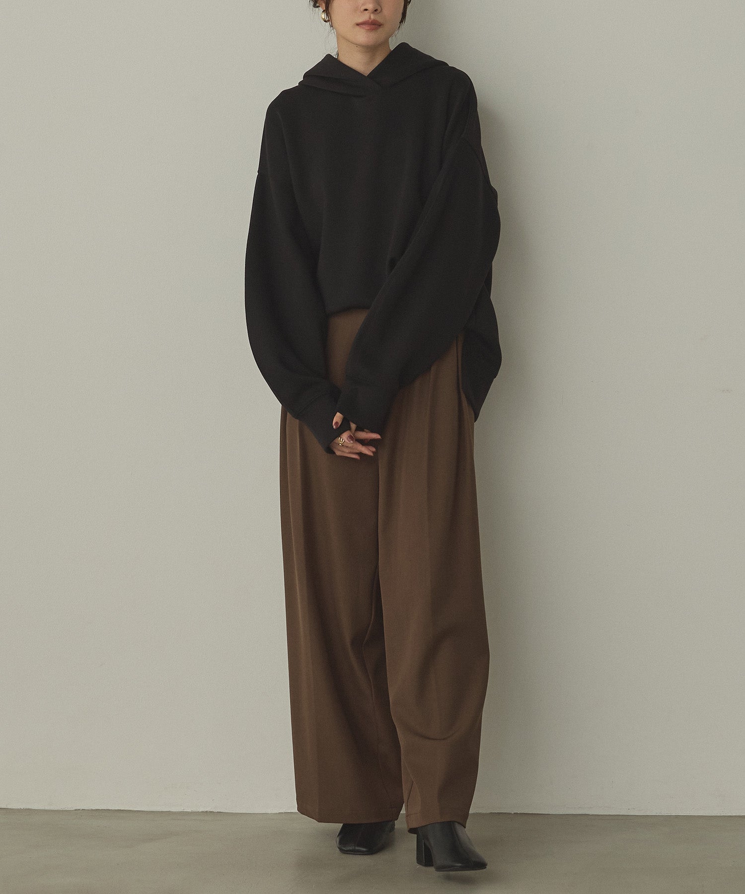 CARDBOARD COCOON SLEEVE HOODIE