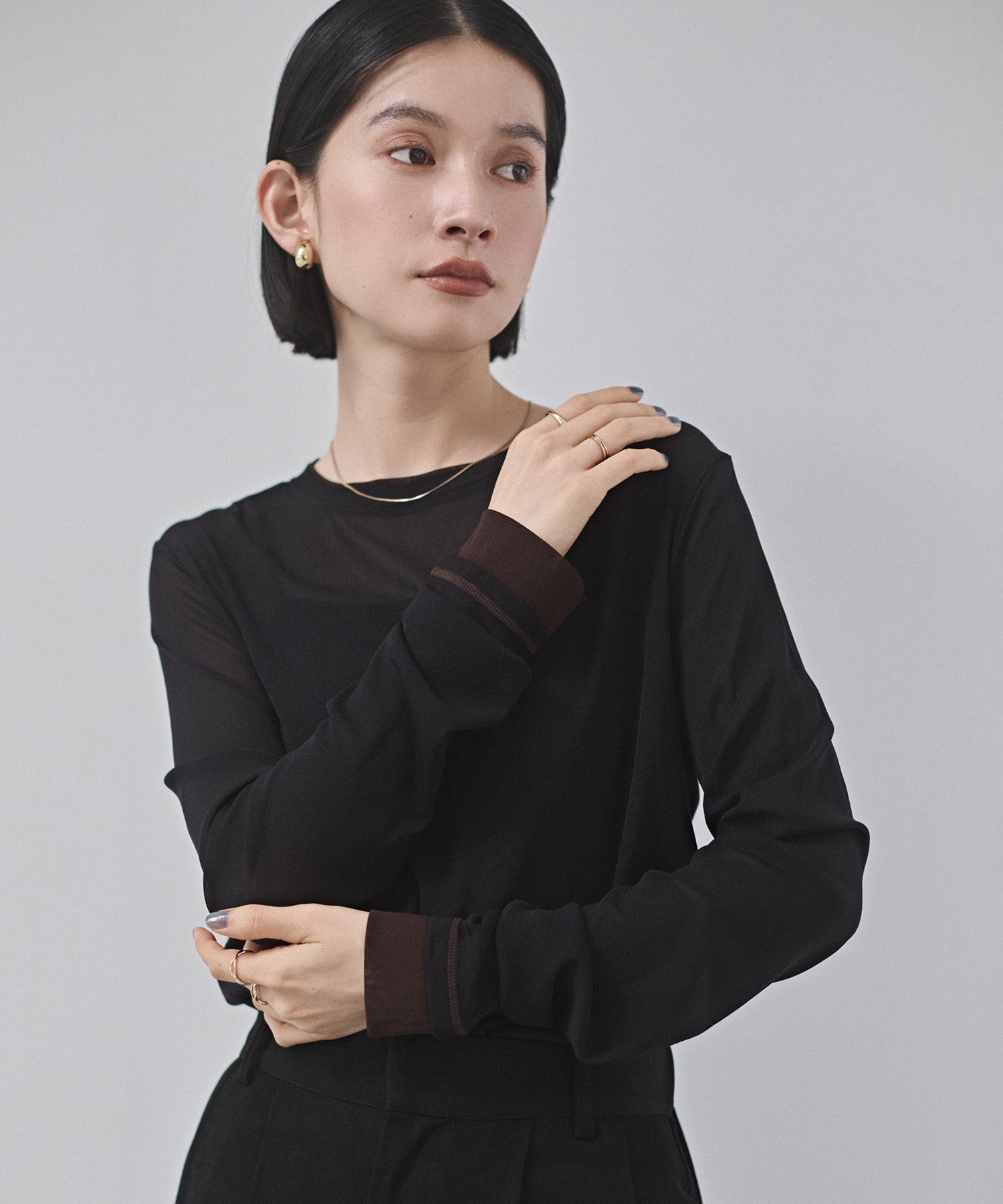 BICOLOR SHEER TOPS
