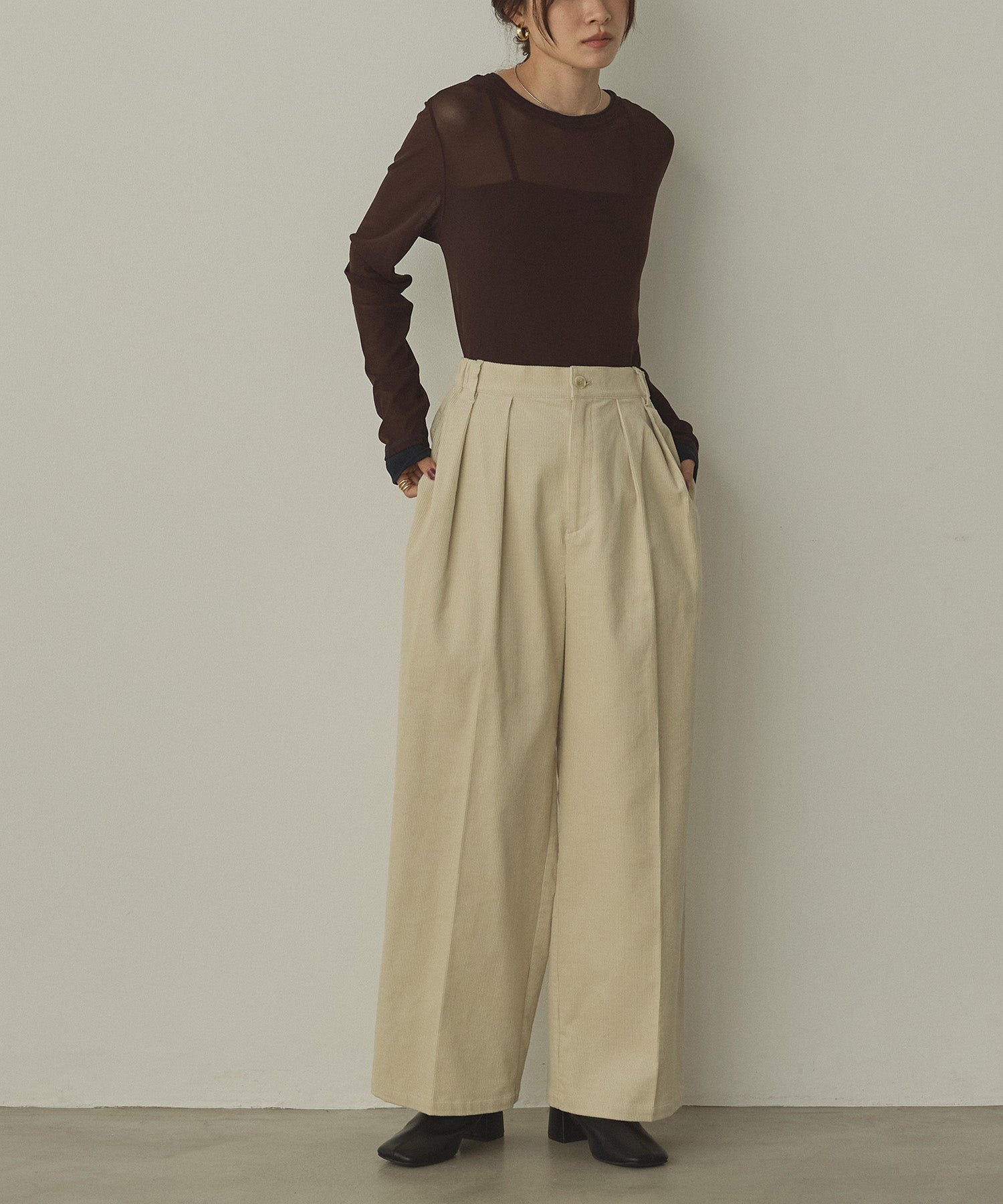 BICOLOR SHEER TOPS