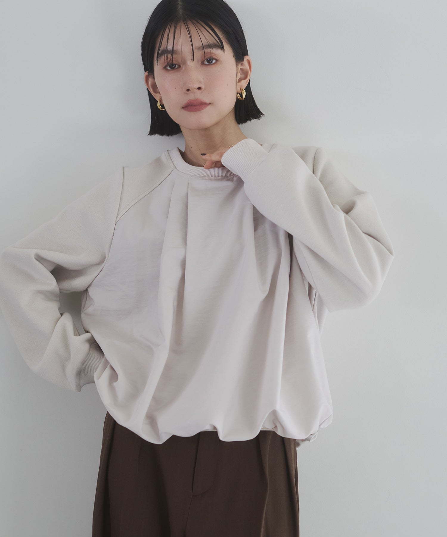 ベロアボンディング バルーンスウェット