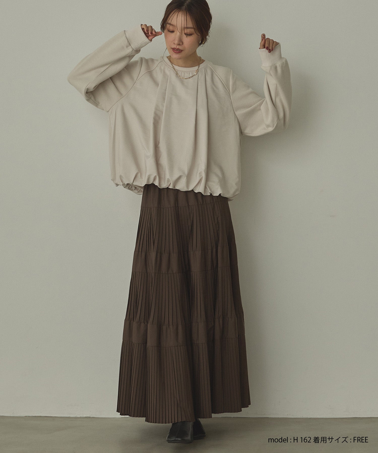 ベロアボンディング バルーンスウェット