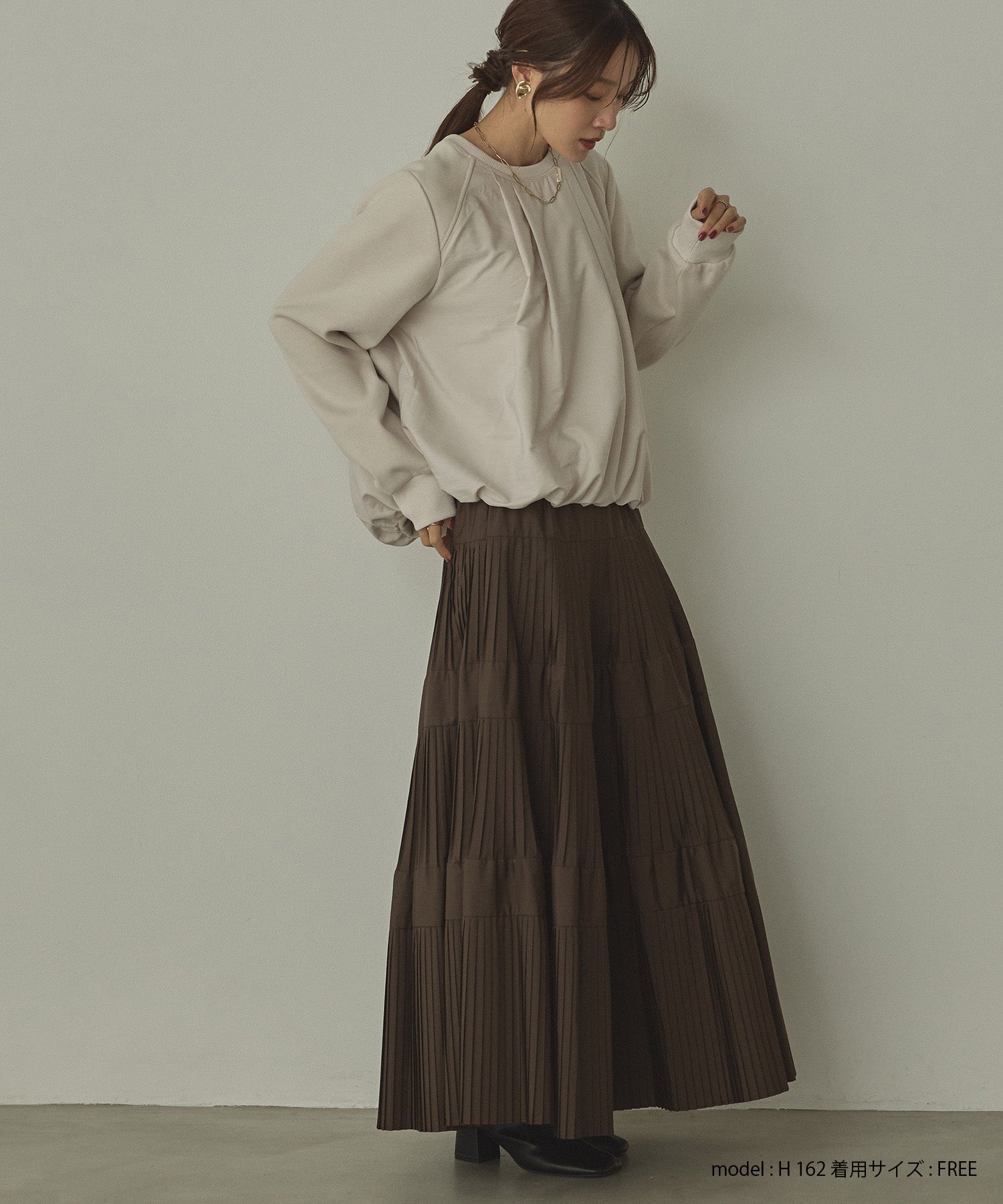 ベロアボンディング バルーンスウェット