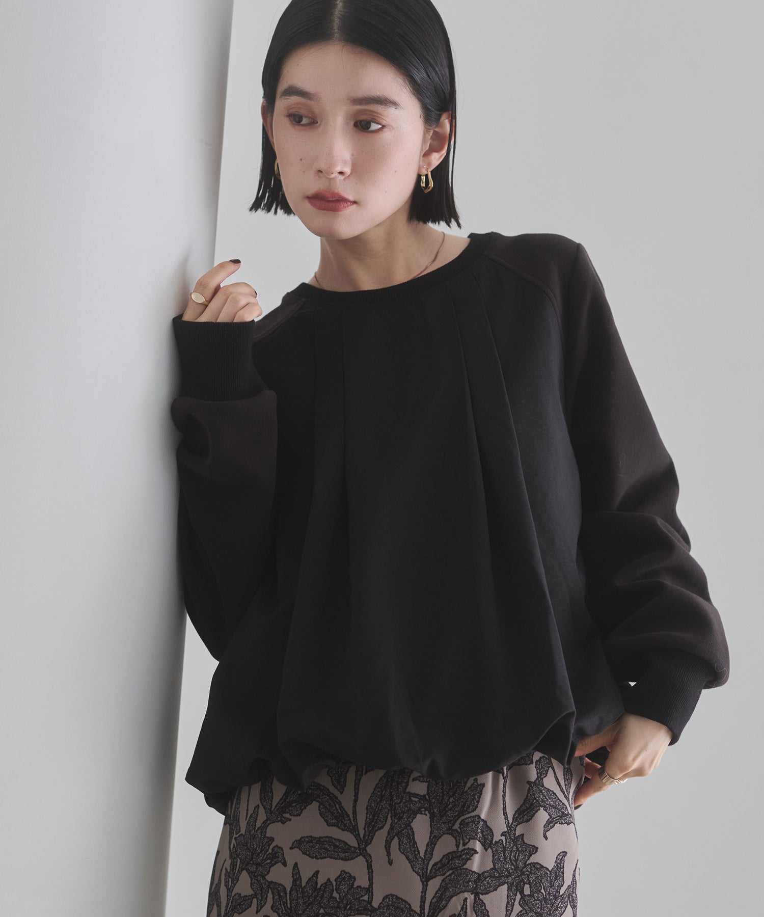 ベロアボンディング バルーンスウェット