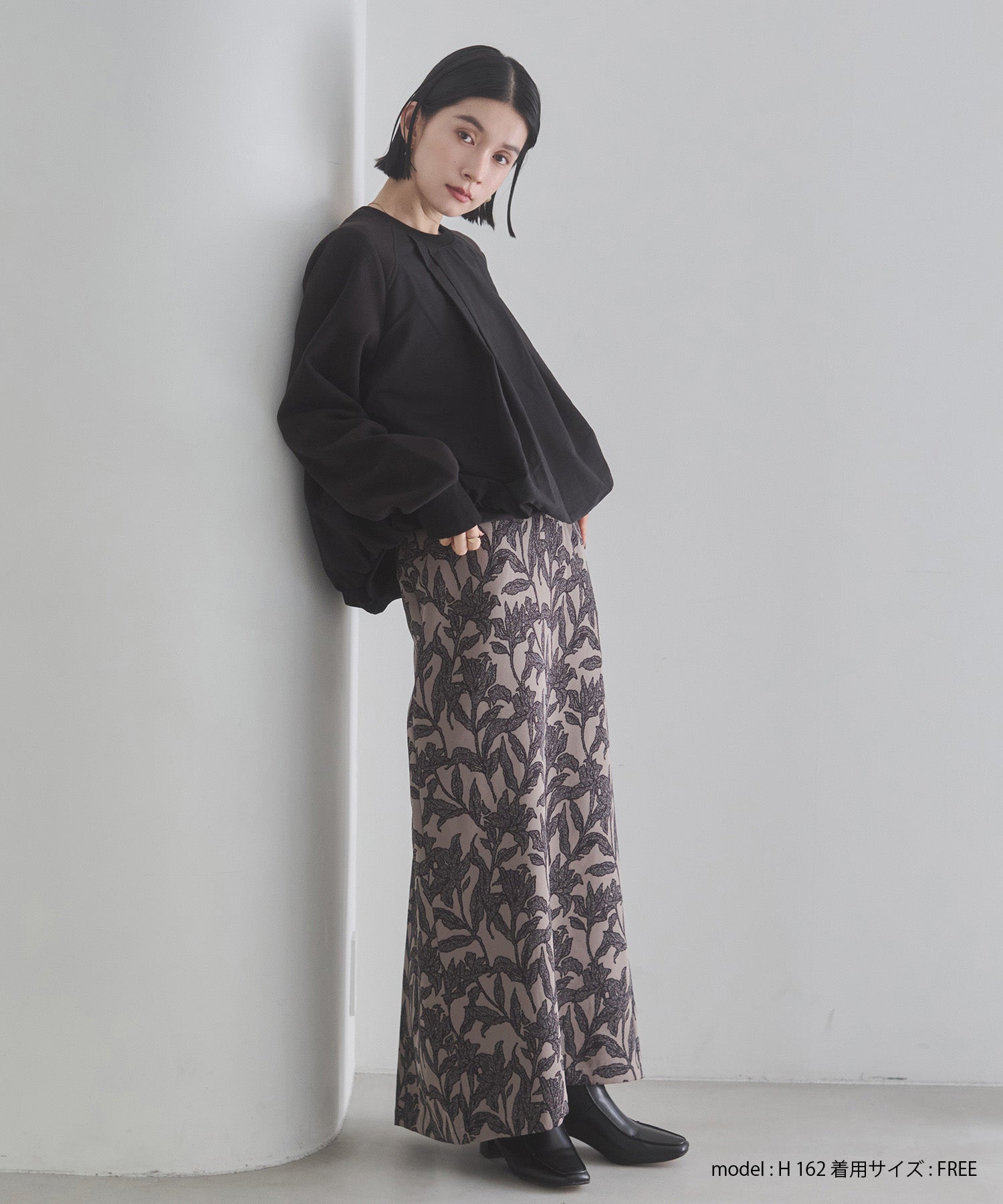 ベロアボンディング バルーンスウェット