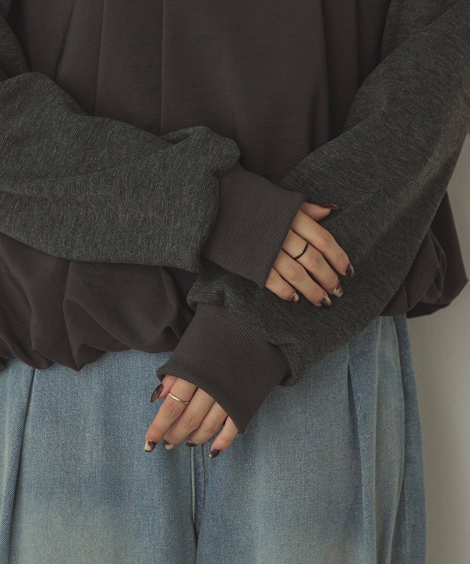 ベロアボンディング バルーンスウェット