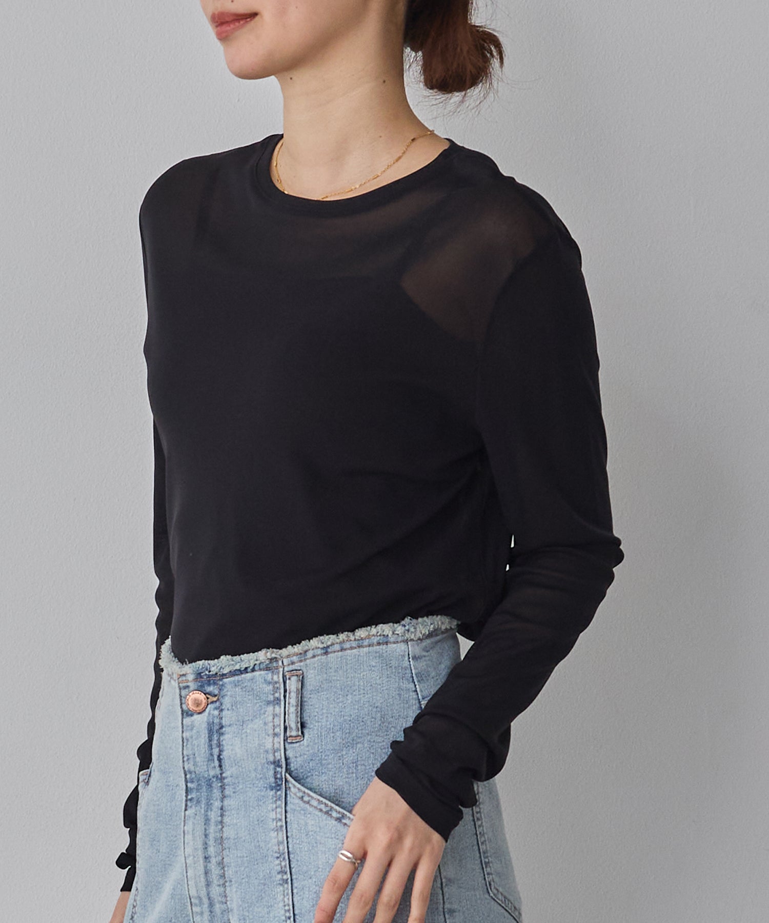 POWER NET CREW-NECK SHEER TOPS