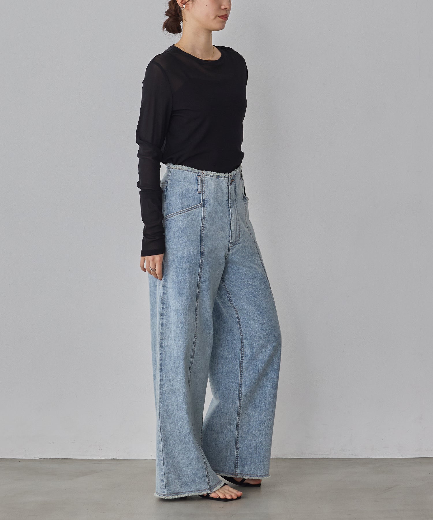 POWER NET CREW-NECK SHEER TOPS