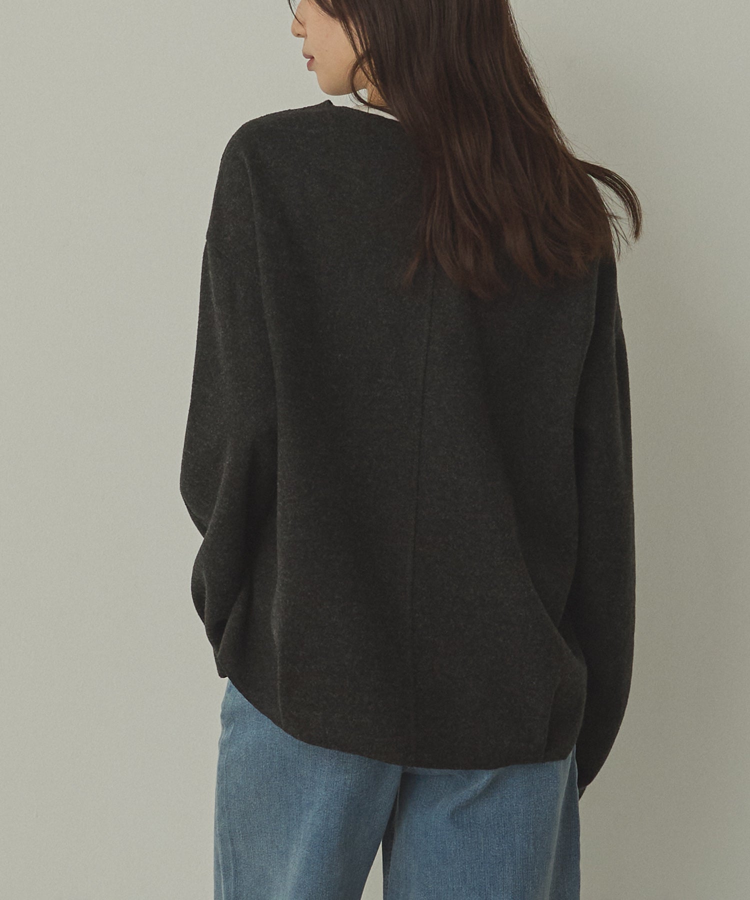 圧縮ニットソー Vネック コクーンニット