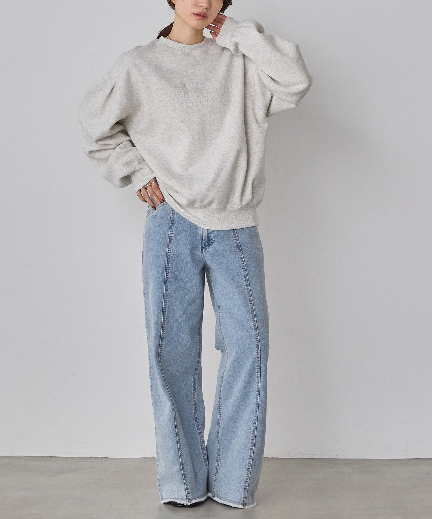 FLOCKY LOGO SWEATSHIRT