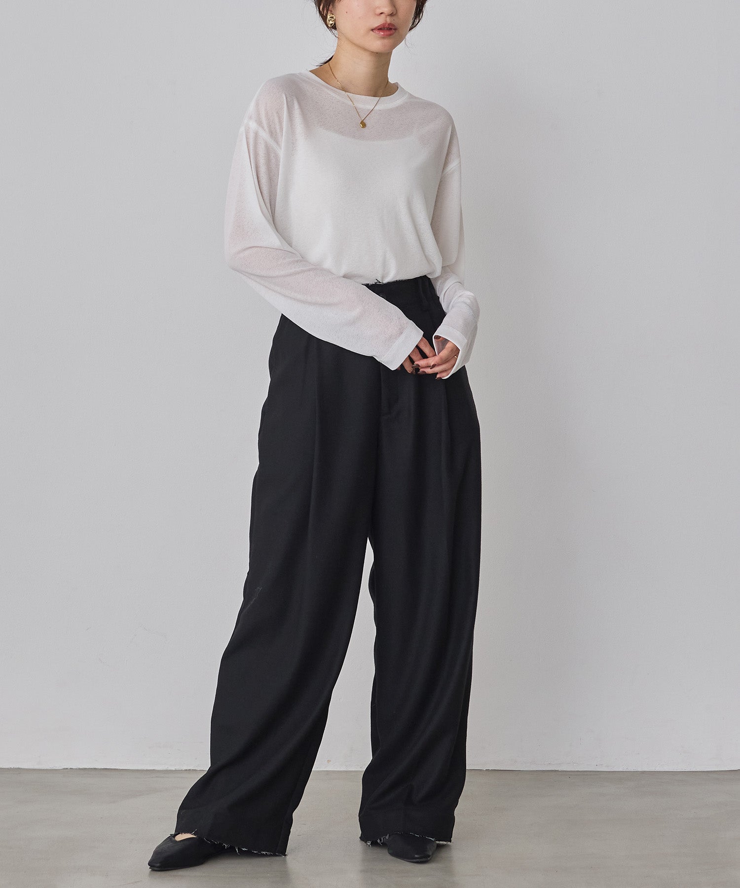 SHEER WAFFLE CREW NECK TOPS