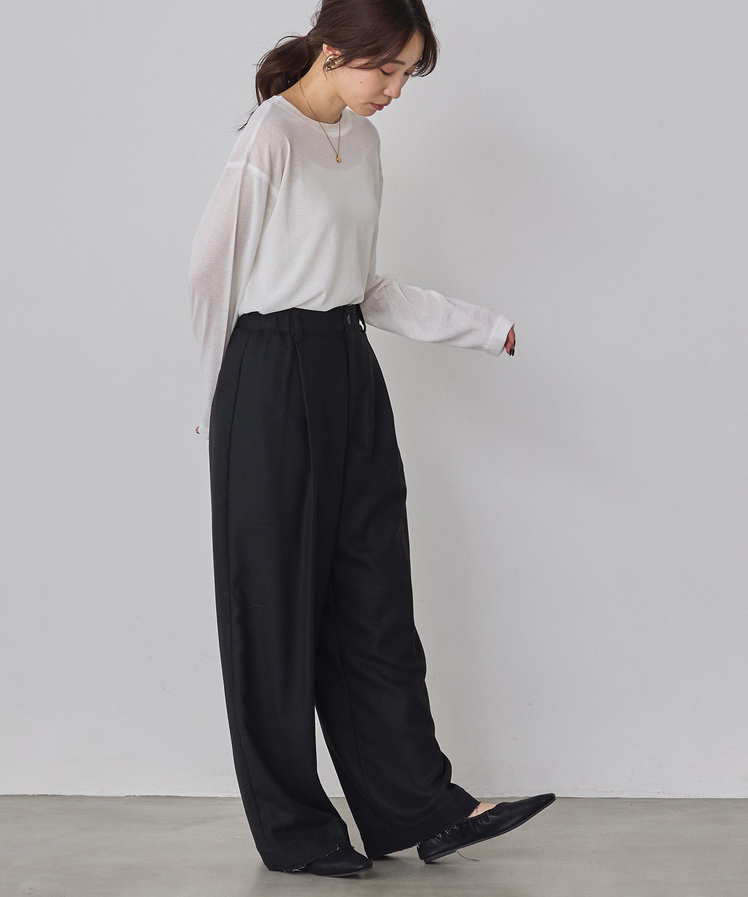 SHEER WAFFLE CREW NECK TOPS