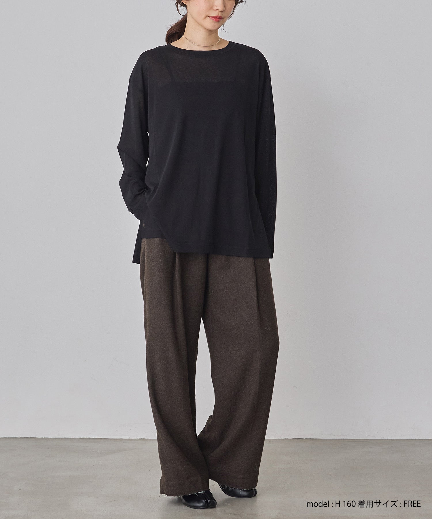 クルーネック シアーワッフルトップス