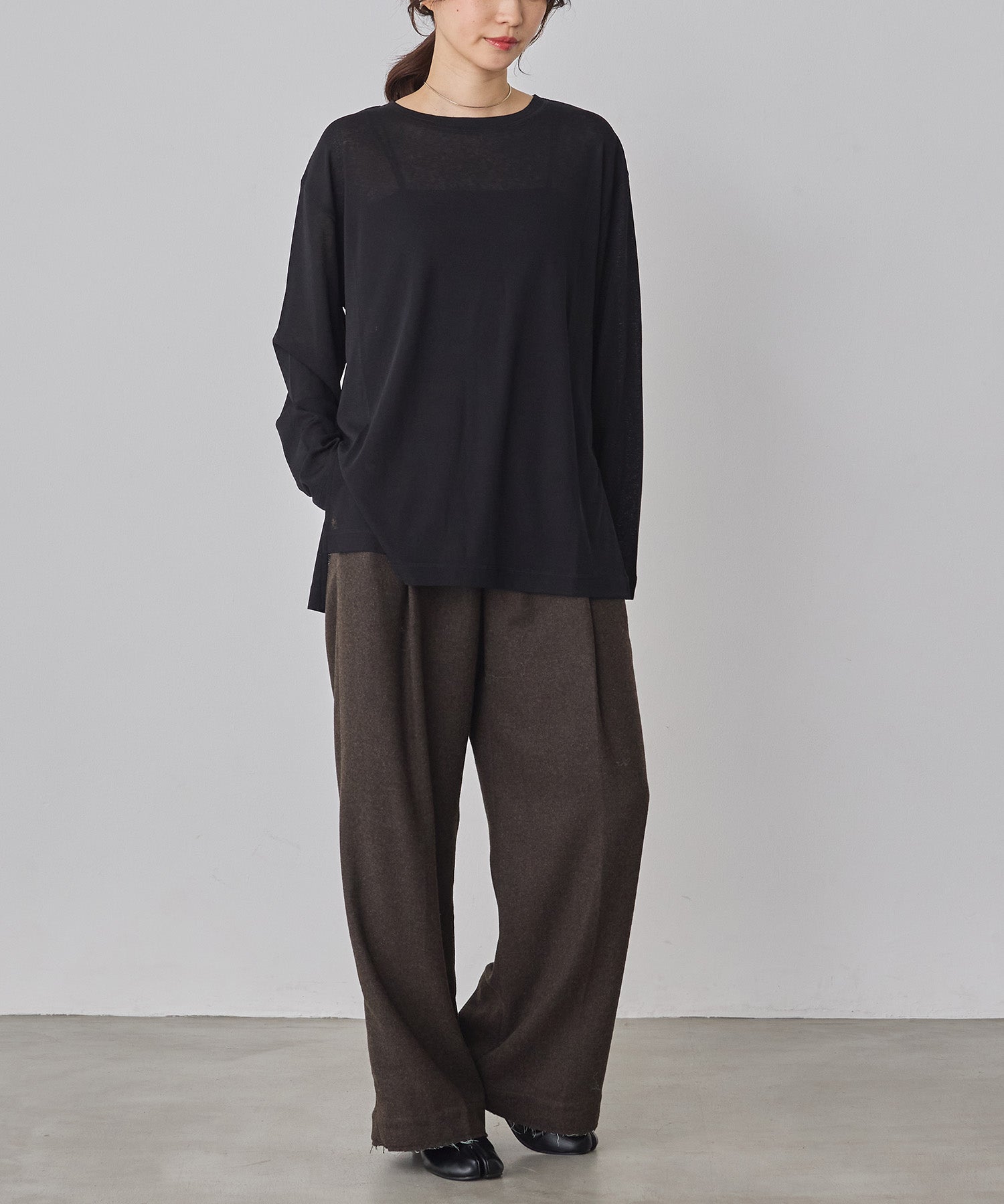 SHEER WAFFLE CREW NECK TOPS