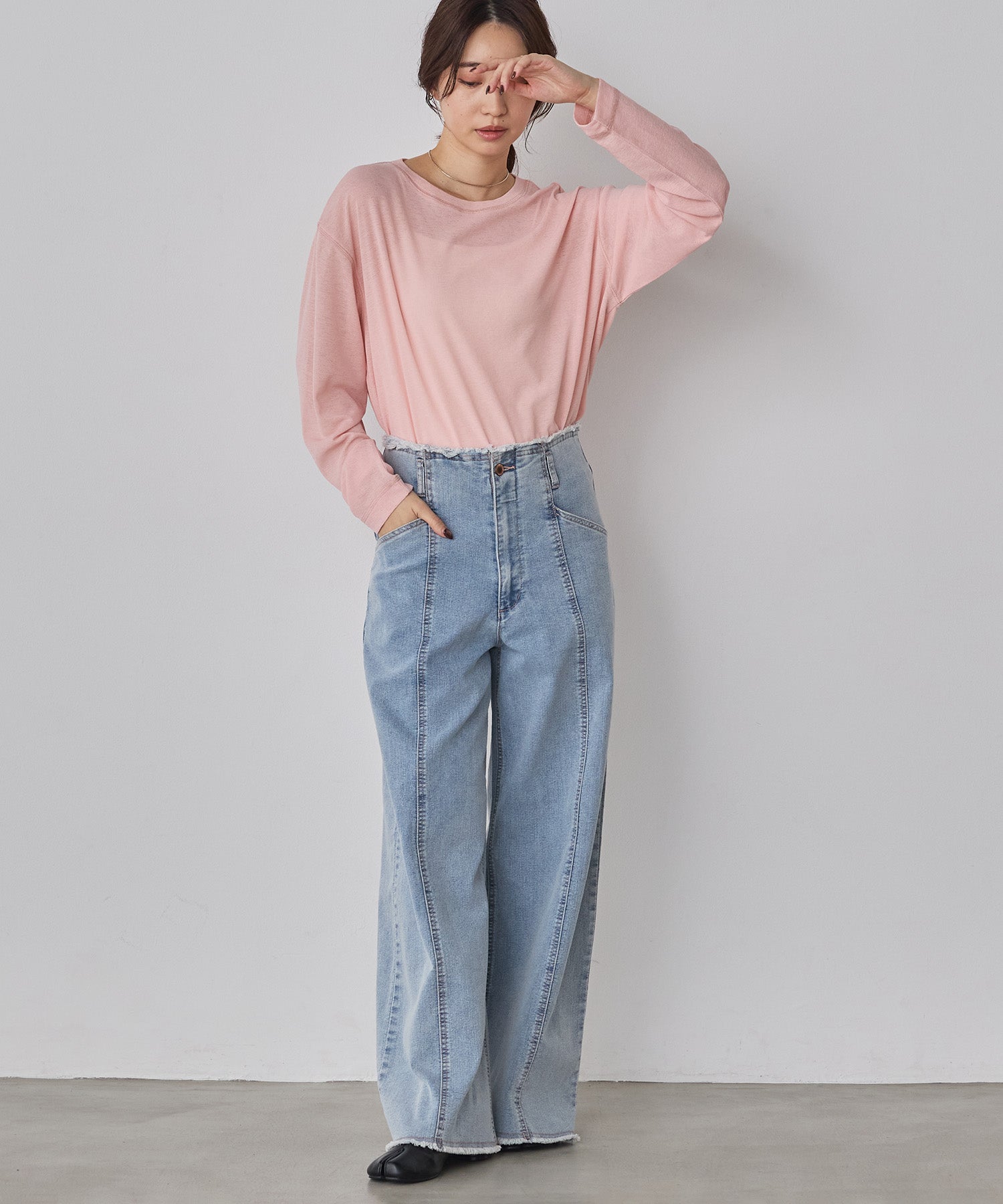 SHEER WAFFLE CREW NECK TOPS