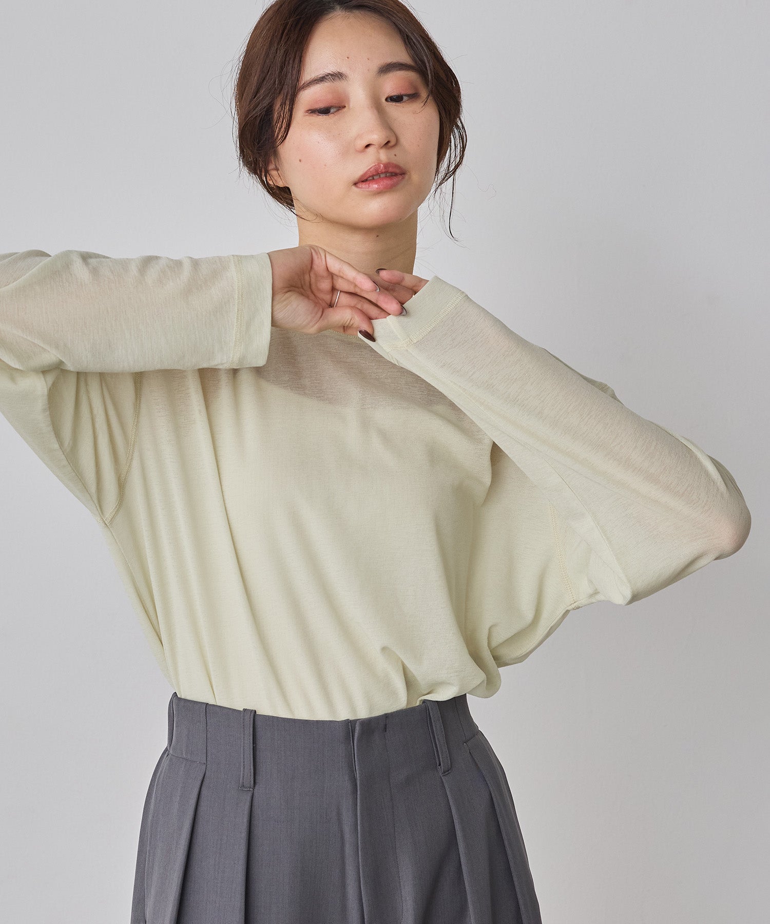 SHEER WAFFLE CREW NECK TOPS