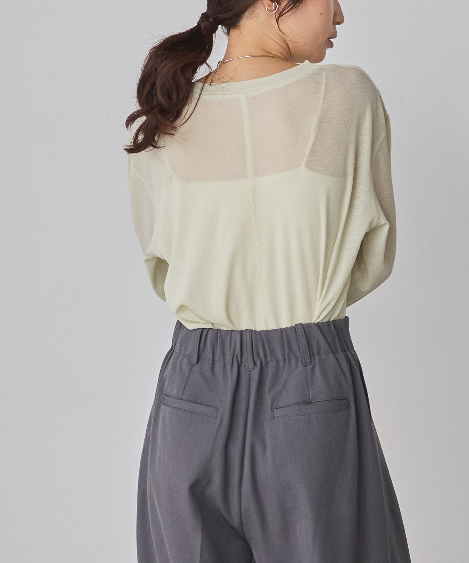 SHEER WAFFLE CREW NECK TOPS