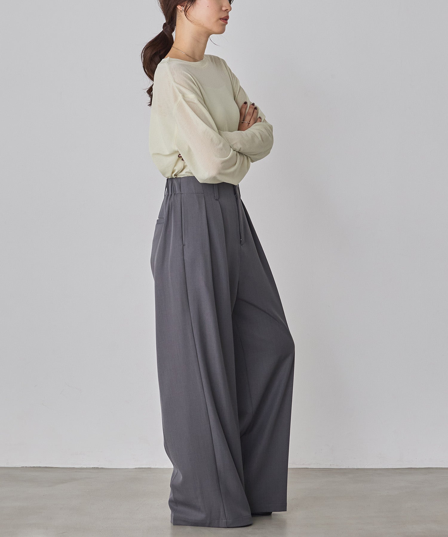 SHEER WAFFLE CREW NECK TOPS