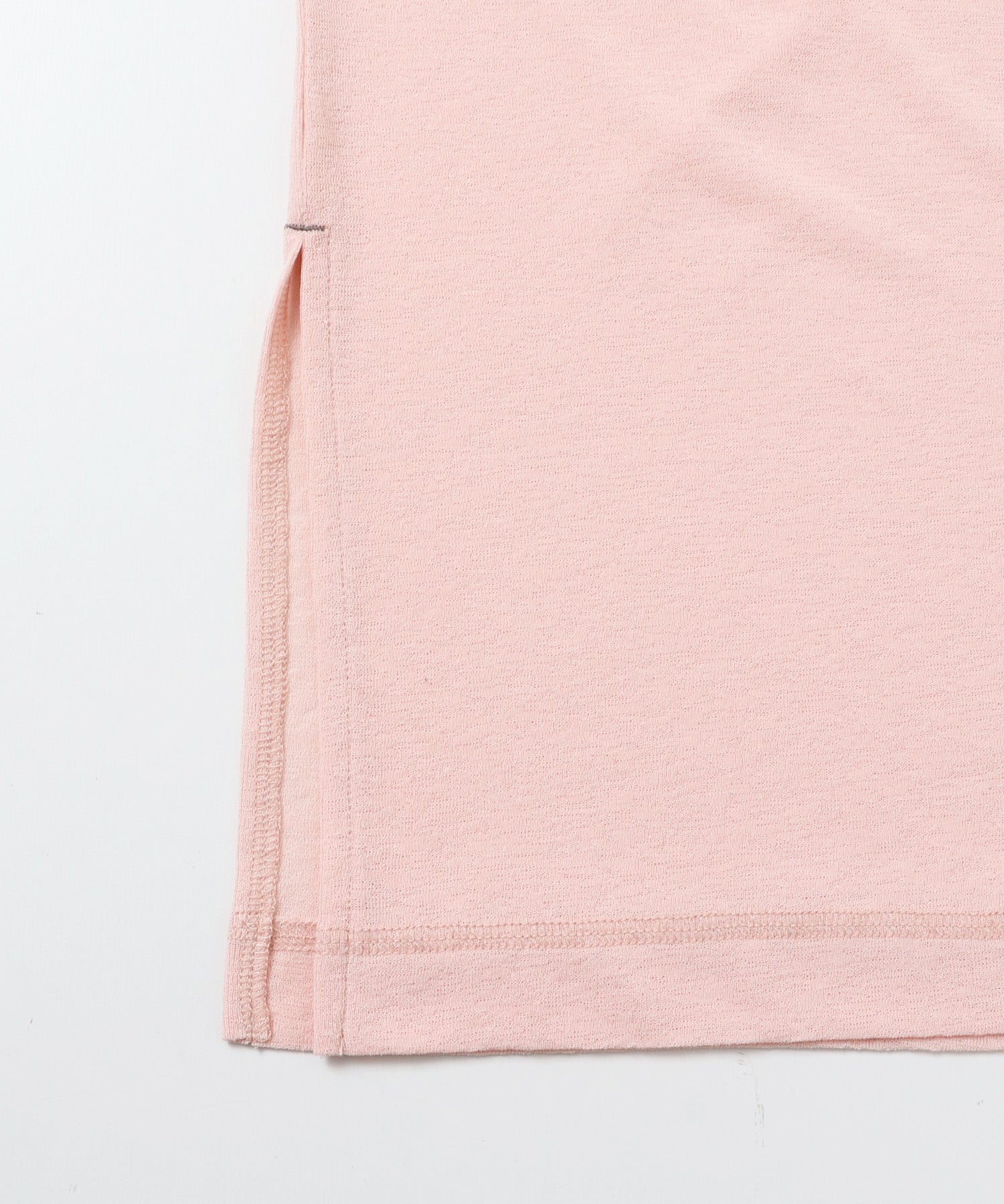 SHEER WAFFLE CREW NECK TOPS