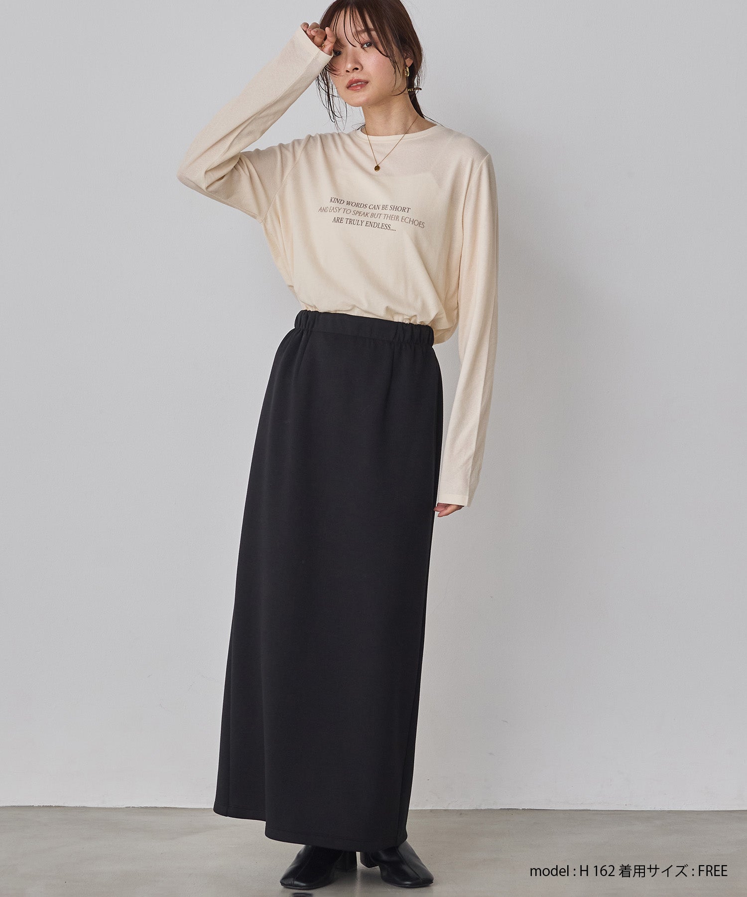 スラブ ロゴロンT