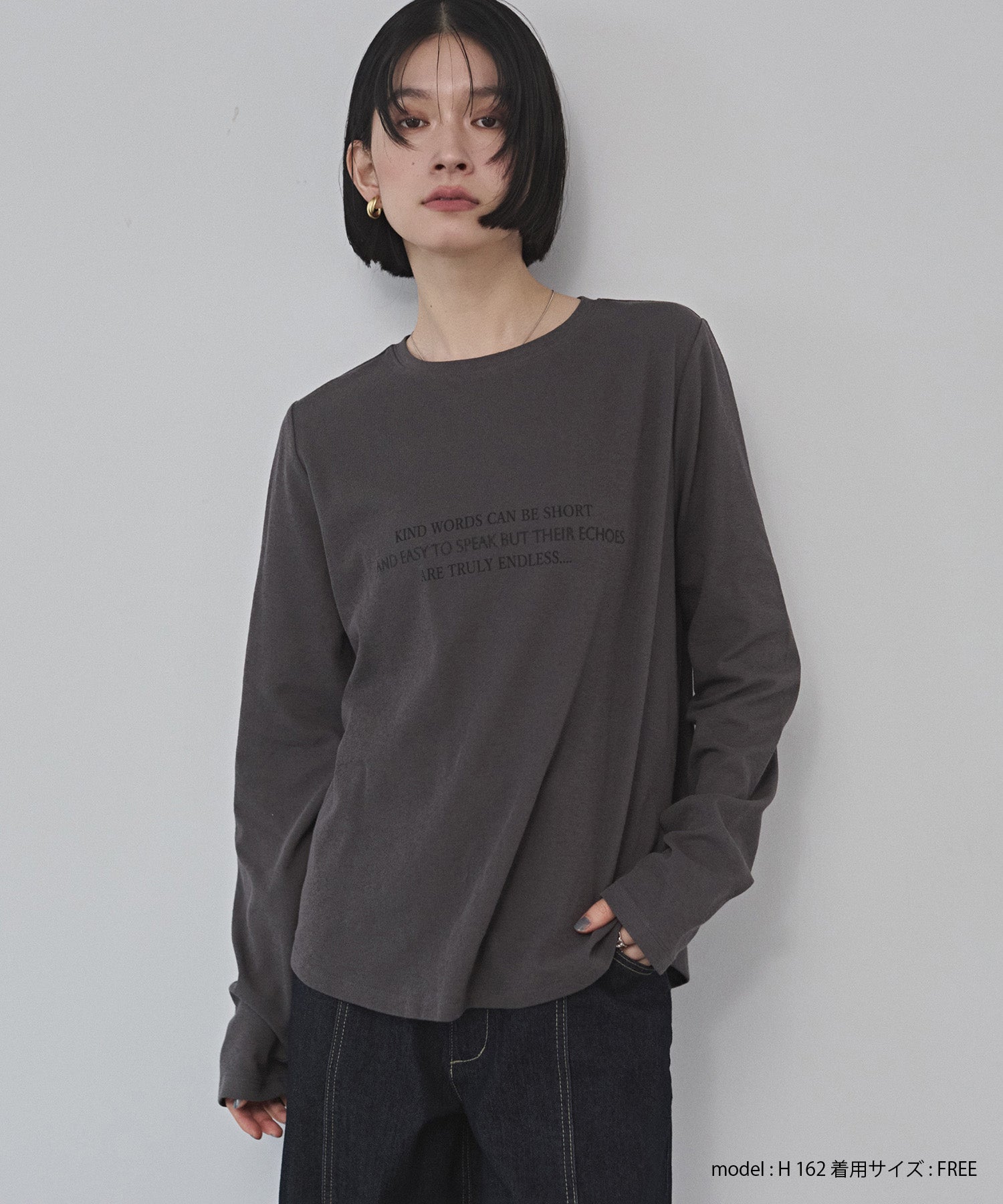 スラブ ロゴロンT