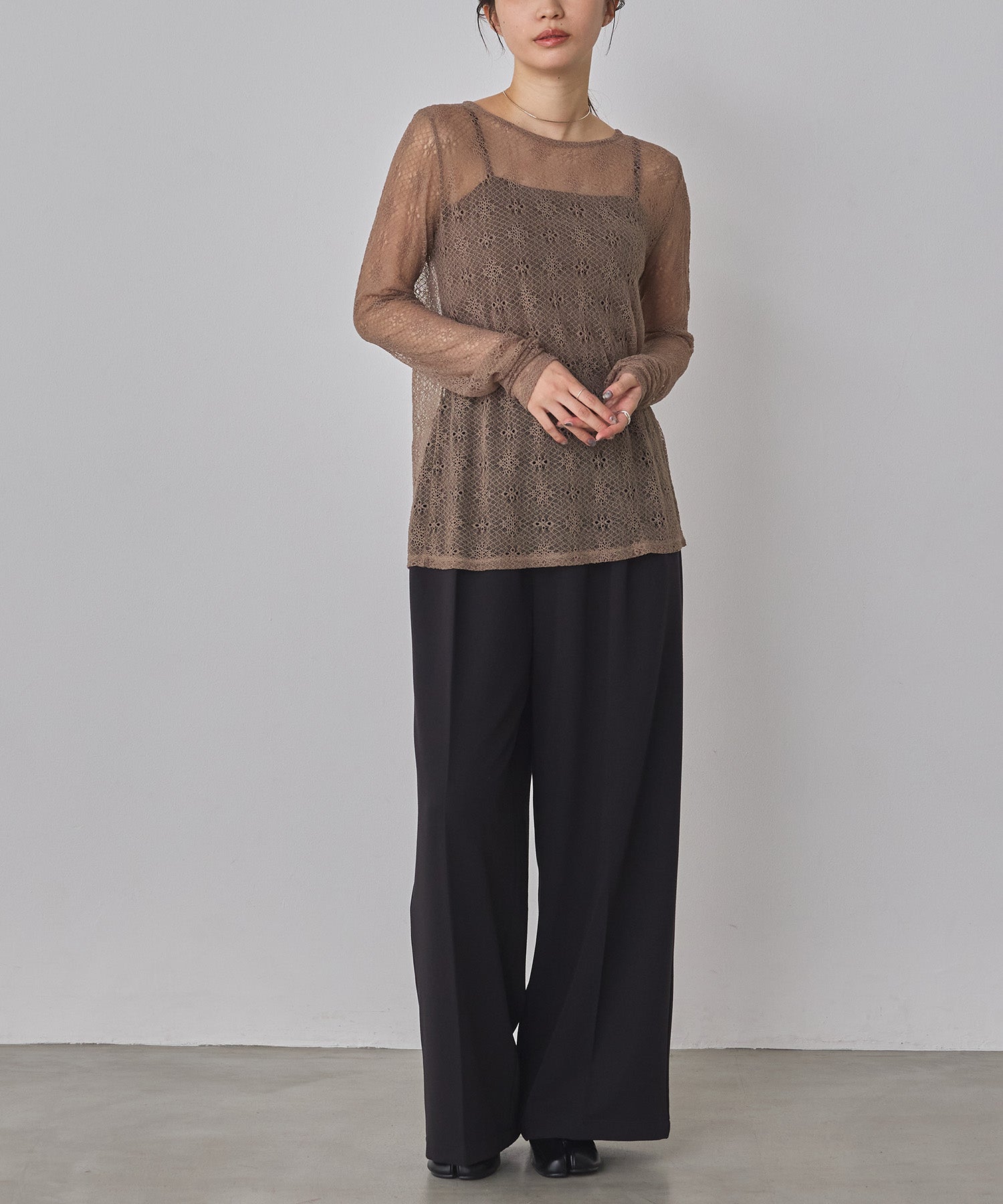 REVERSIBLE 2-WAY MESH TOPS