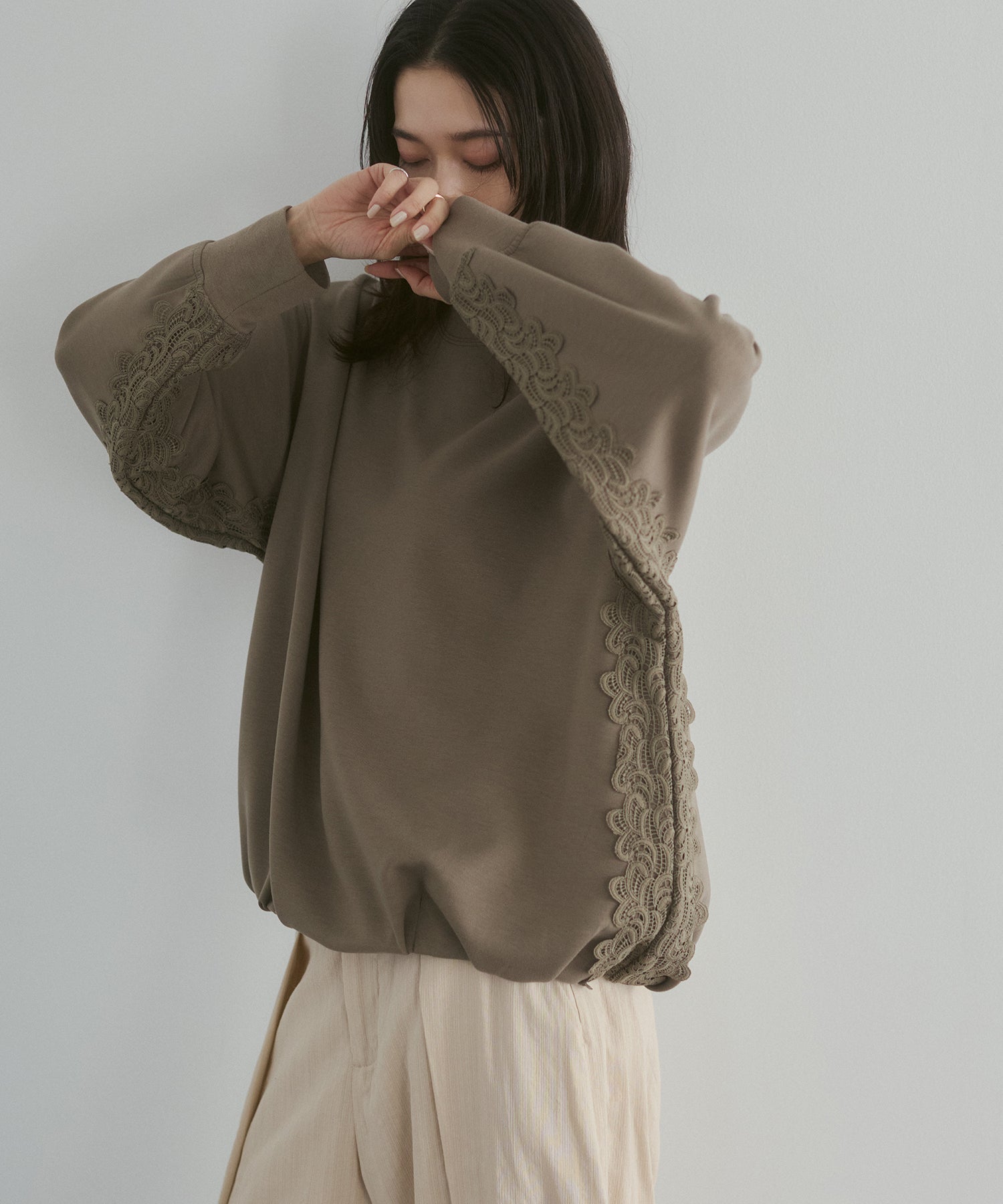 ライトダンボール サイドレースドッキングトップス