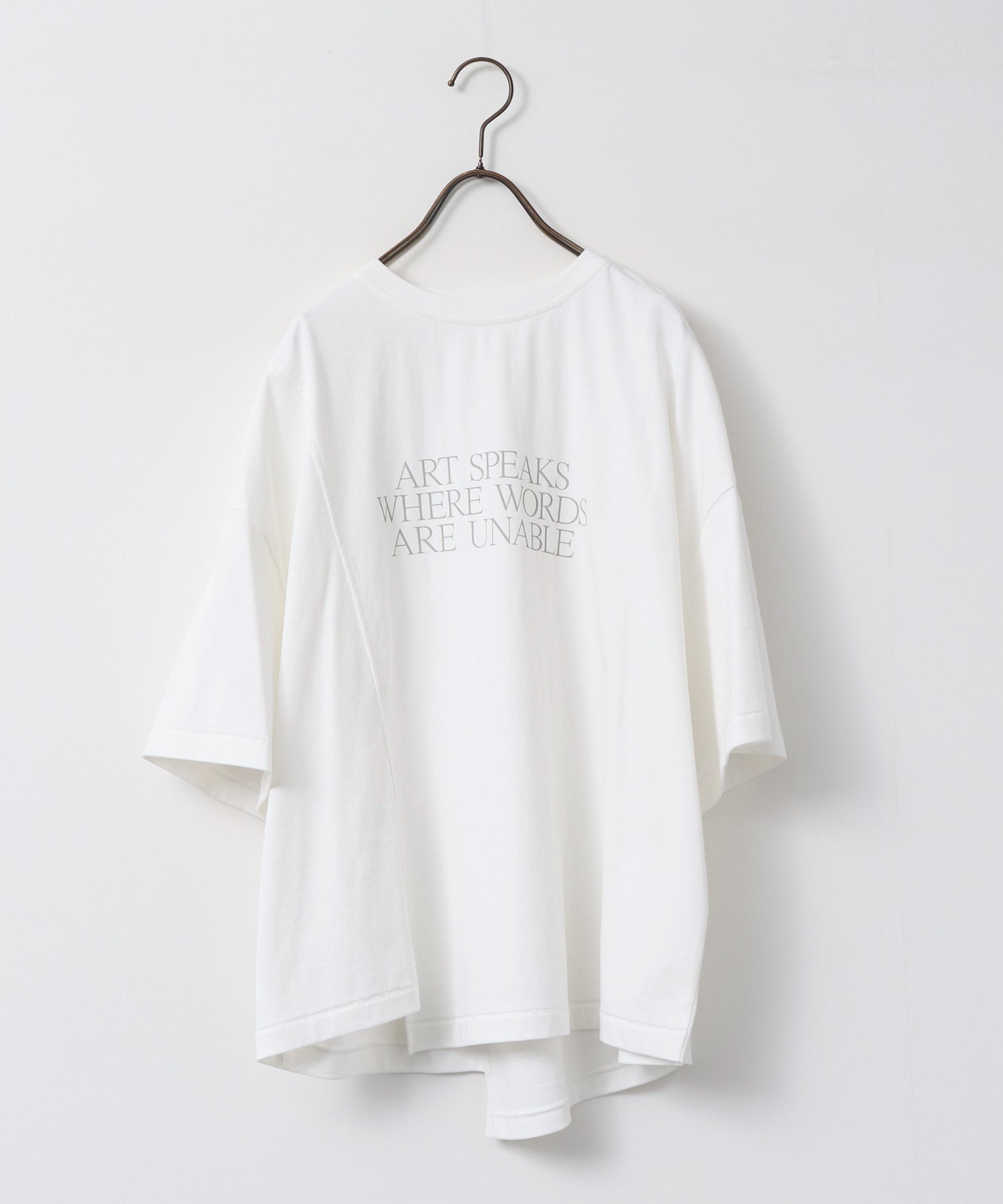 USA COTTON ASYMMETRICAL LOGO T-SHIRT