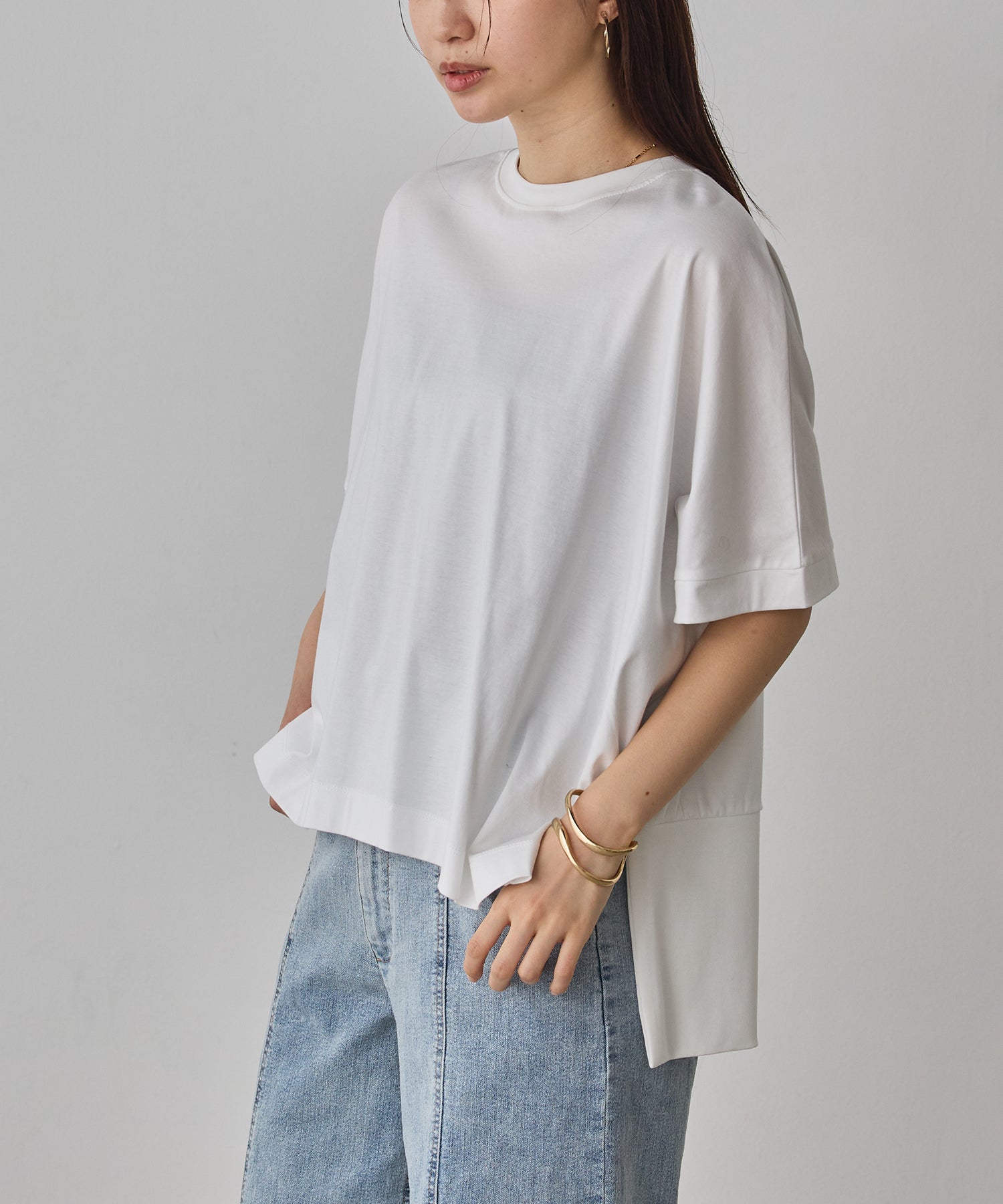 COMPACT SMOOTH T-SHIRT