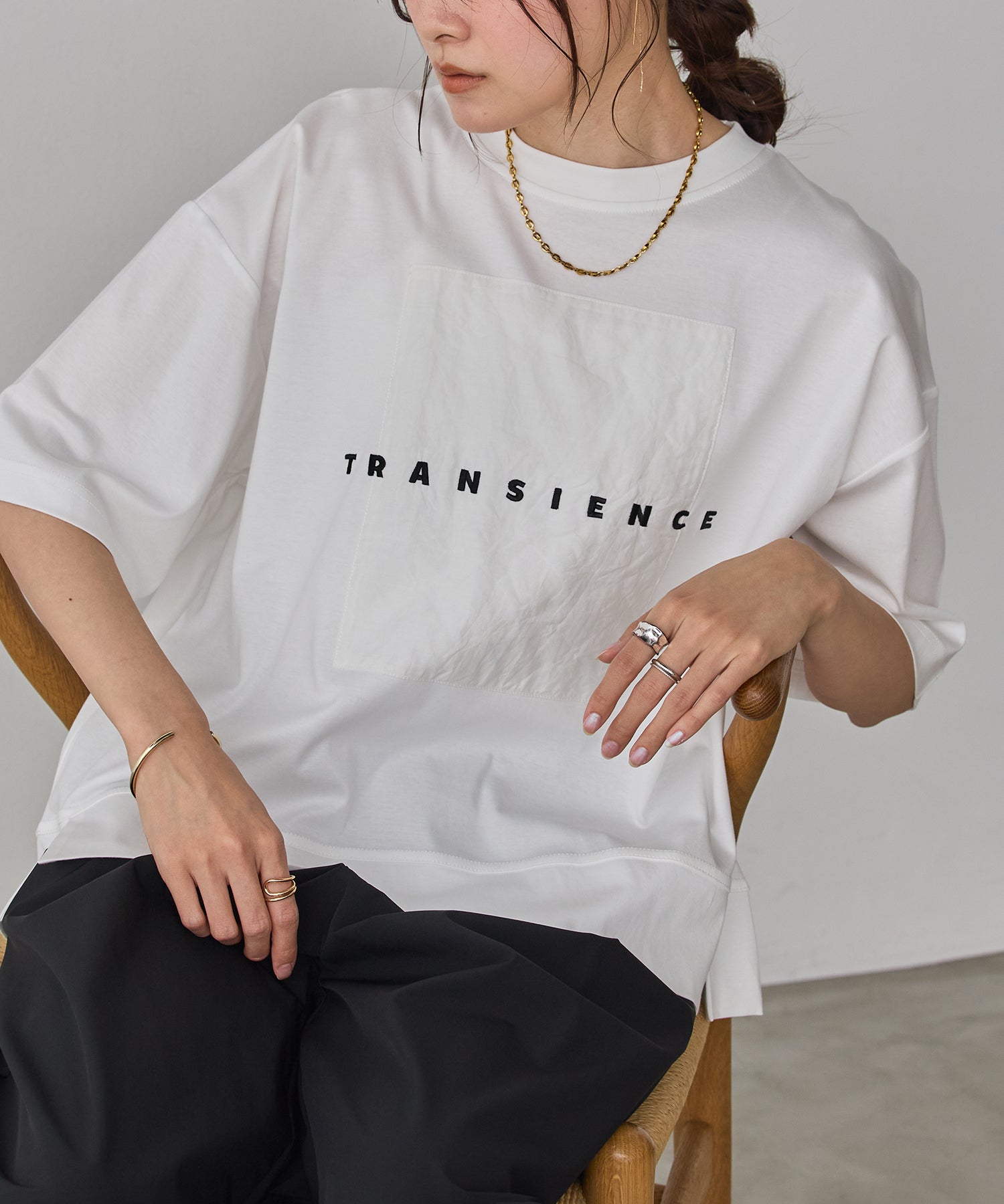 COMPACT SMOOTH EMBROIDERED LOGO T-SHIRT