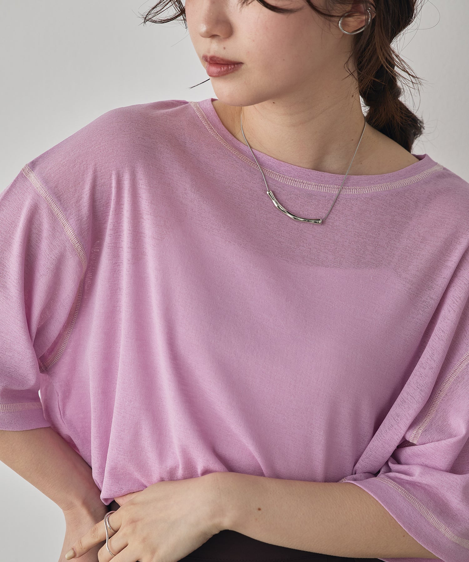 SHEER WAFFLE T-SHIRT WITH SUBTLE COLOR-BLOCKED STITCHING