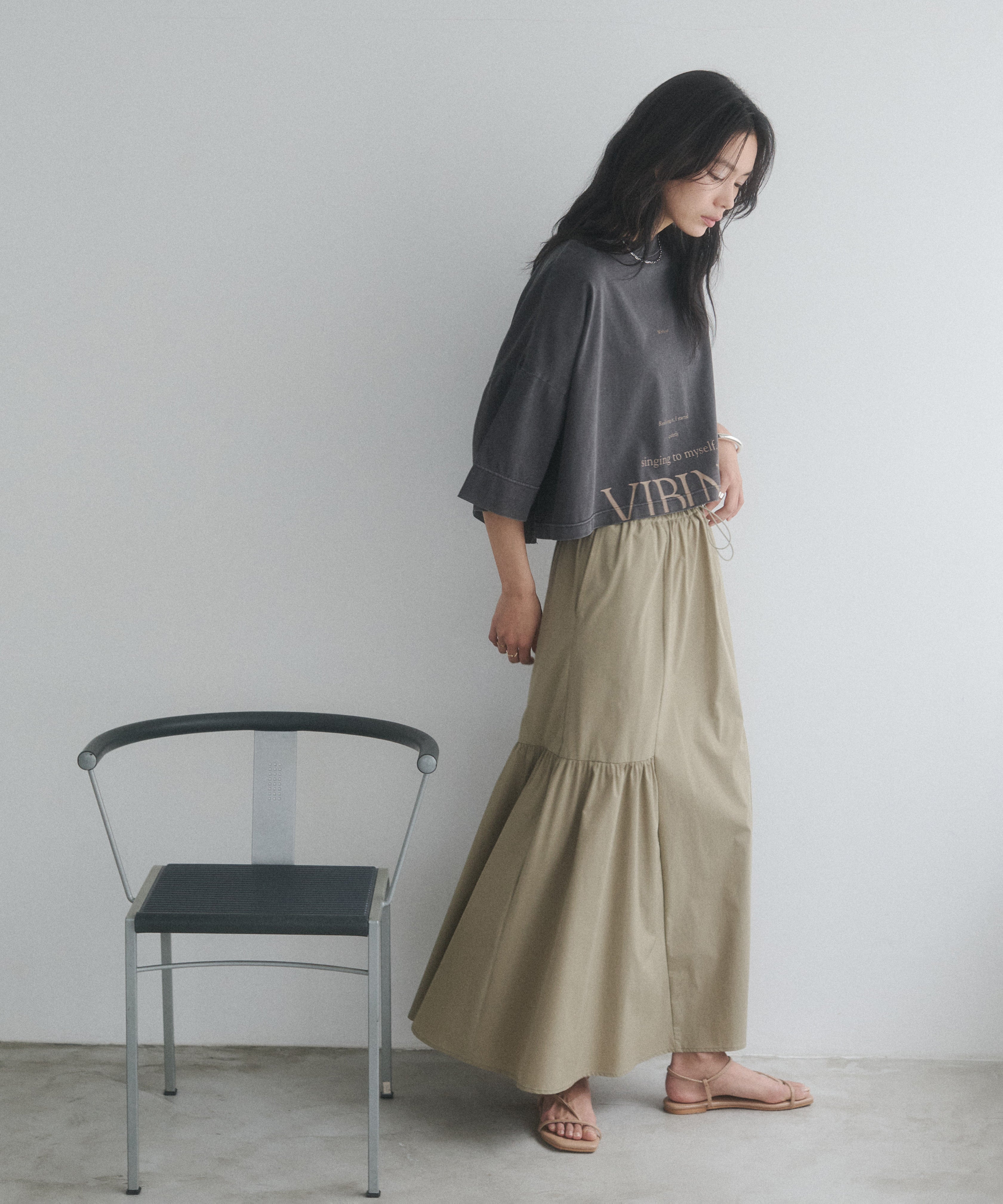 WIDE SHORT LOGO T-SHIRT