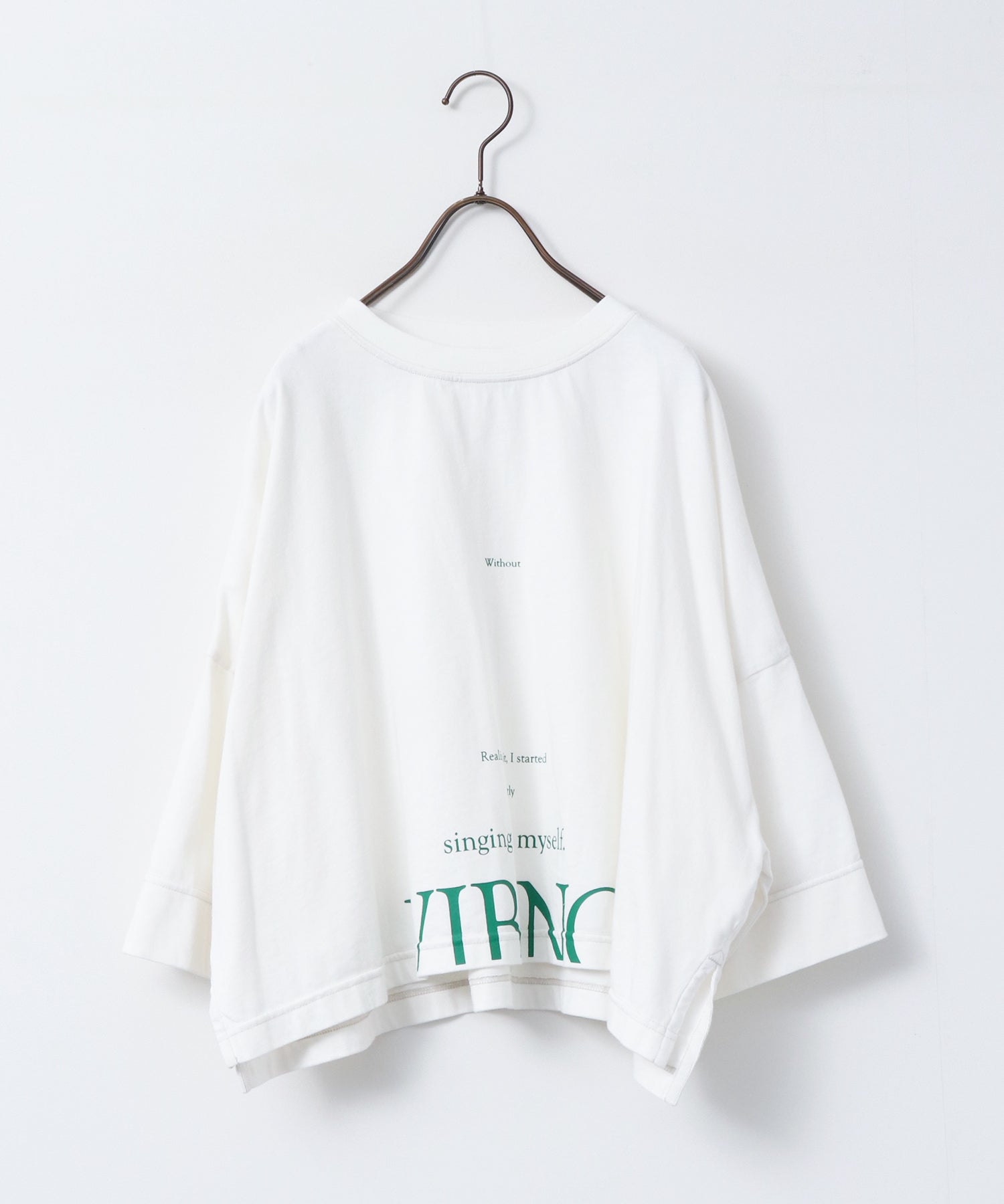 WIDE SHORT LOGO T-SHIRT