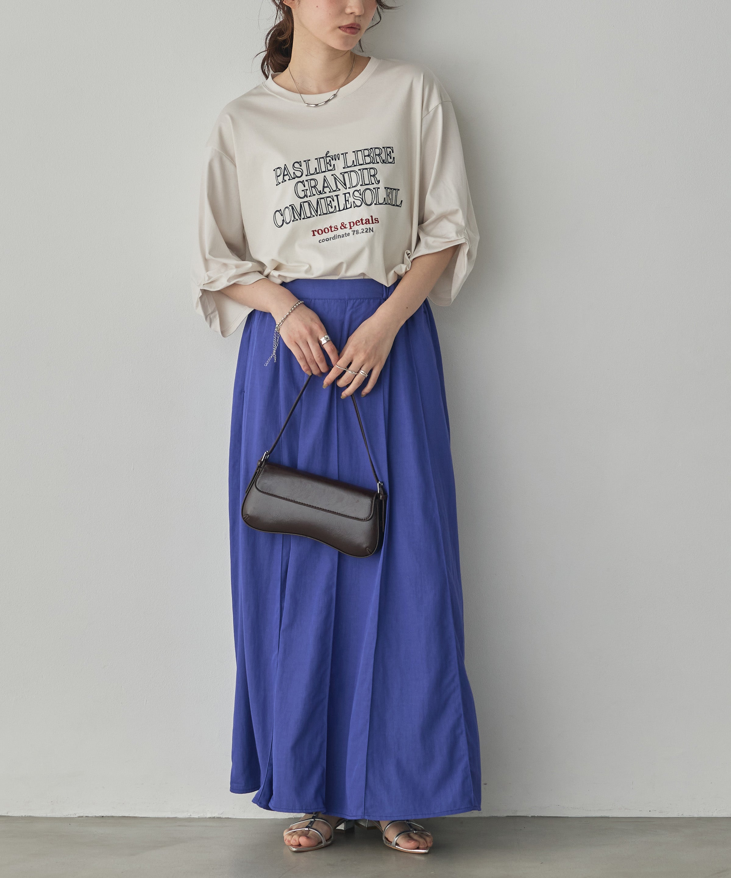 COMPACT SMOOTH EMBROIDERED LOGO T-SHIRT
