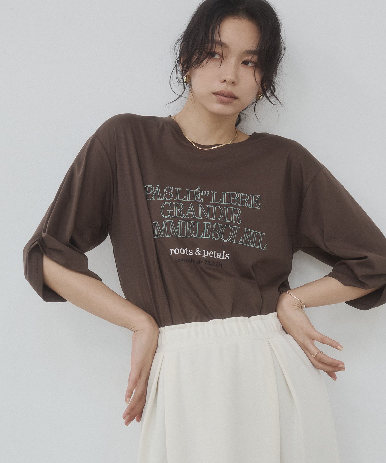 COMPACT SMOOTH EMBROIDERED LOGO T-SHIRT